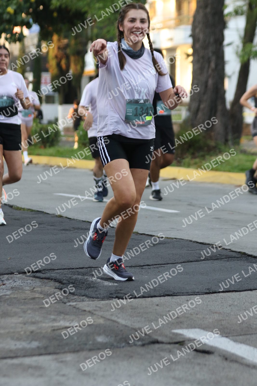 Foto de ADIDAS SPLITS GUADALAJARA 15K / 30K en Av. San Ignacio esquina Av. Ignacio L. Vallarta, Zapopan a las 07:11