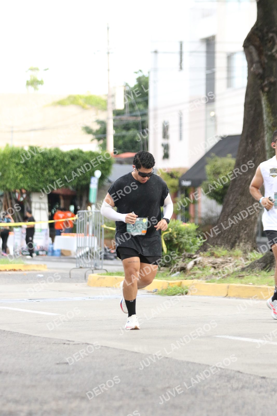 Foto de ADIDAS SPLITS GUADALAJARA 15K / 30K en Av. San Ignacio esquina Av. Ignacio L. Vallarta, Zapopan a las 09:03 · dorsal 839