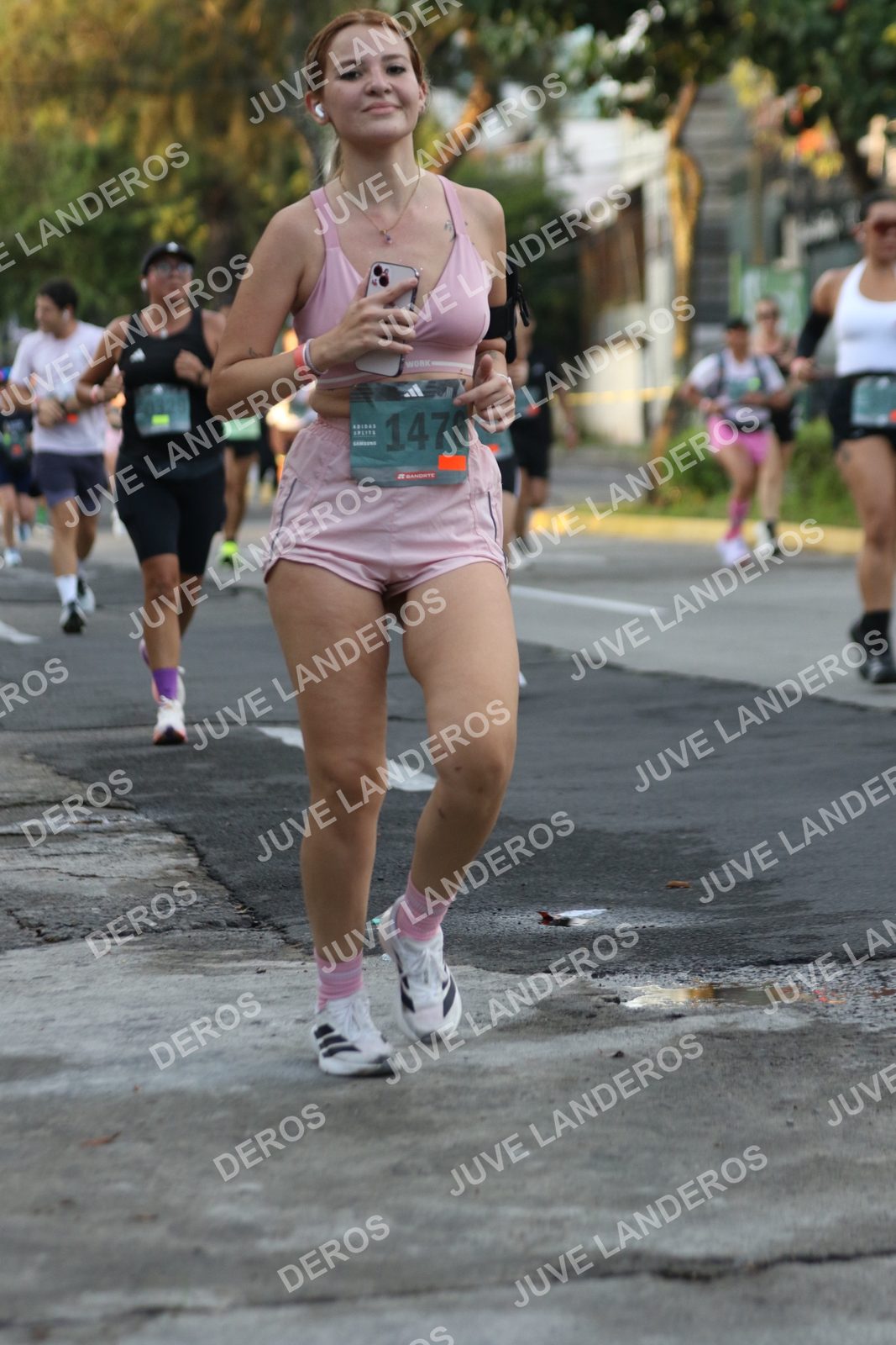 Foto de ADIDAS SPLITS GUADALAJARA 15K / 30K en Av. San Ignacio esquina Av. Ignacio L. Vallarta, Zapopan a las 07:10