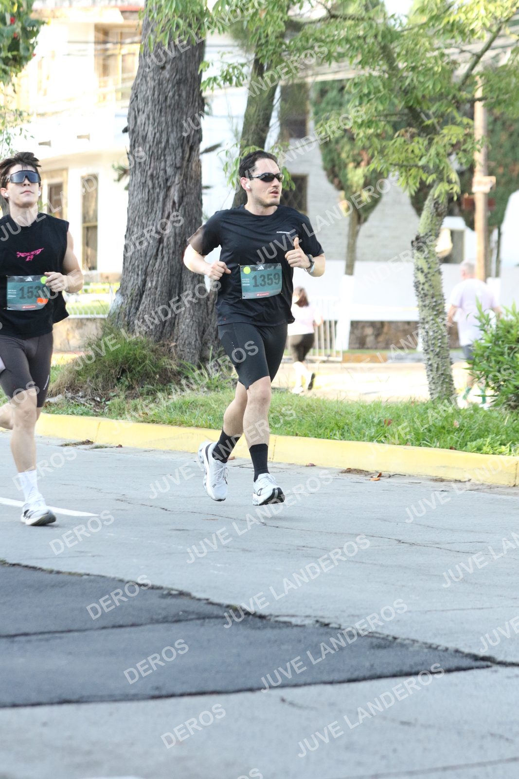 Foto de ADIDAS SPLITS GUADALAJARA 15K / 30K en Av. San Ignacio esquina Av. Ignacio L. Vallarta, Zapopan a las 08:08 · dorsal 1359, 1539