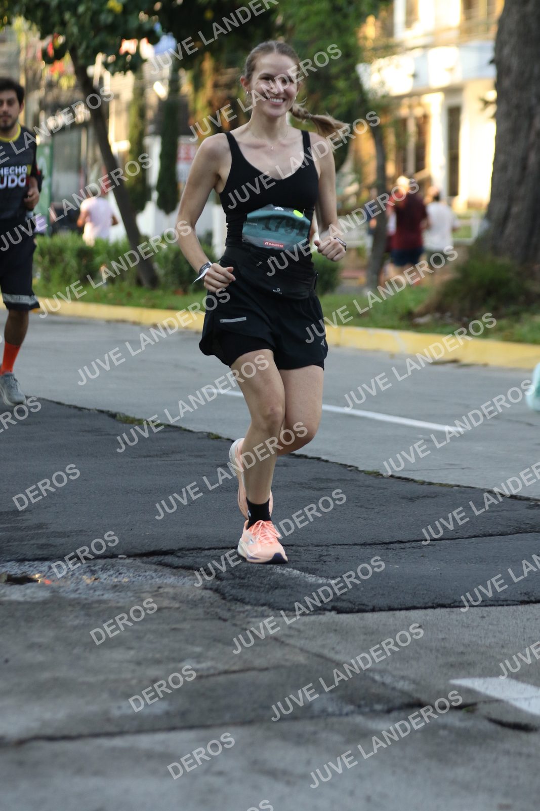 Foto de ADIDAS SPLITS GUADALAJARA 15K / 30K en Av. San Ignacio esquina Av. Ignacio L. Vallarta, Zapopan a las 07:20