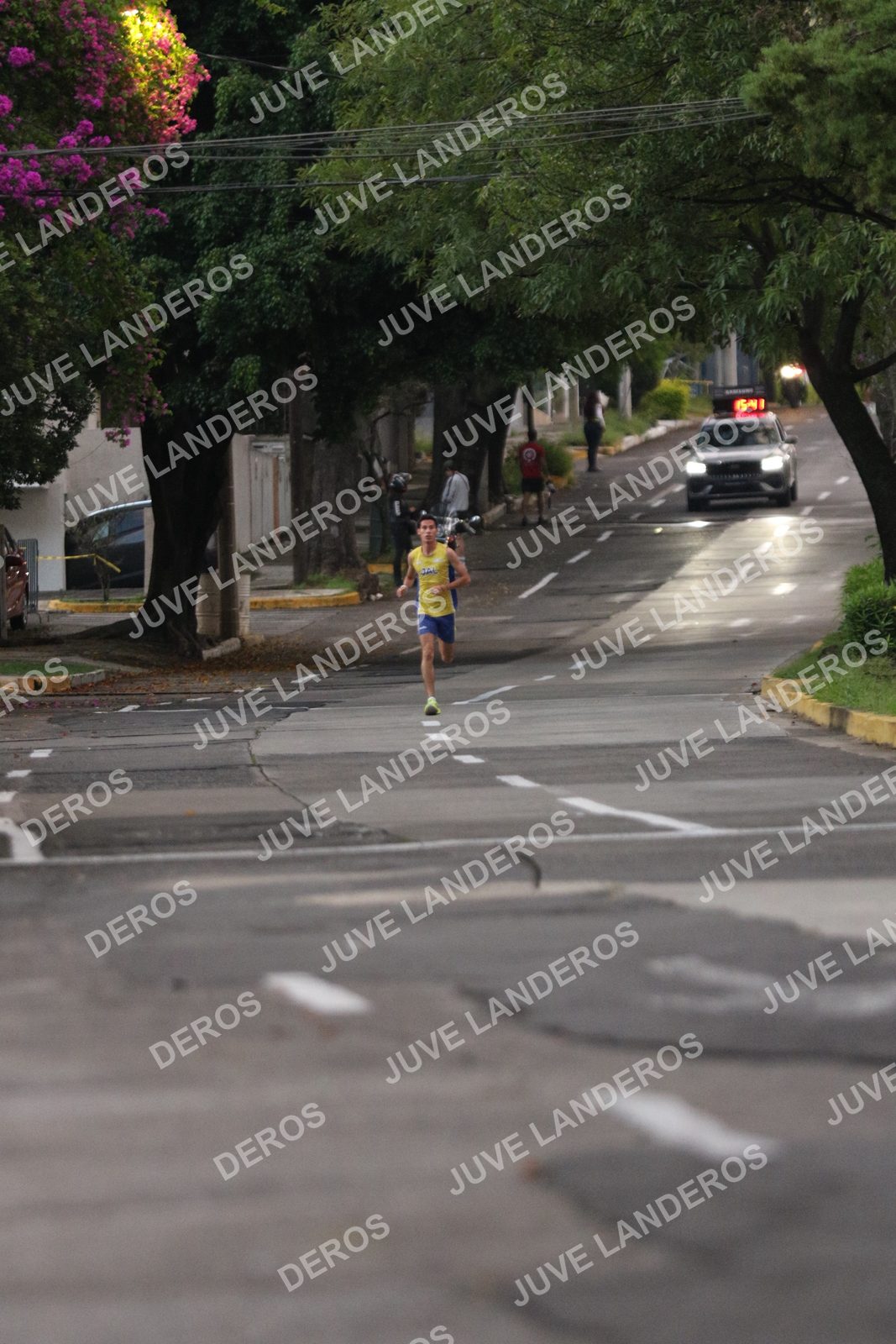 Foto de ADIDAS SPLITS GUADALAJARA 15K / 30K en Av. San Ignacio esquina Av. Ignacio L. Vallarta, Zapopan a las 06:45