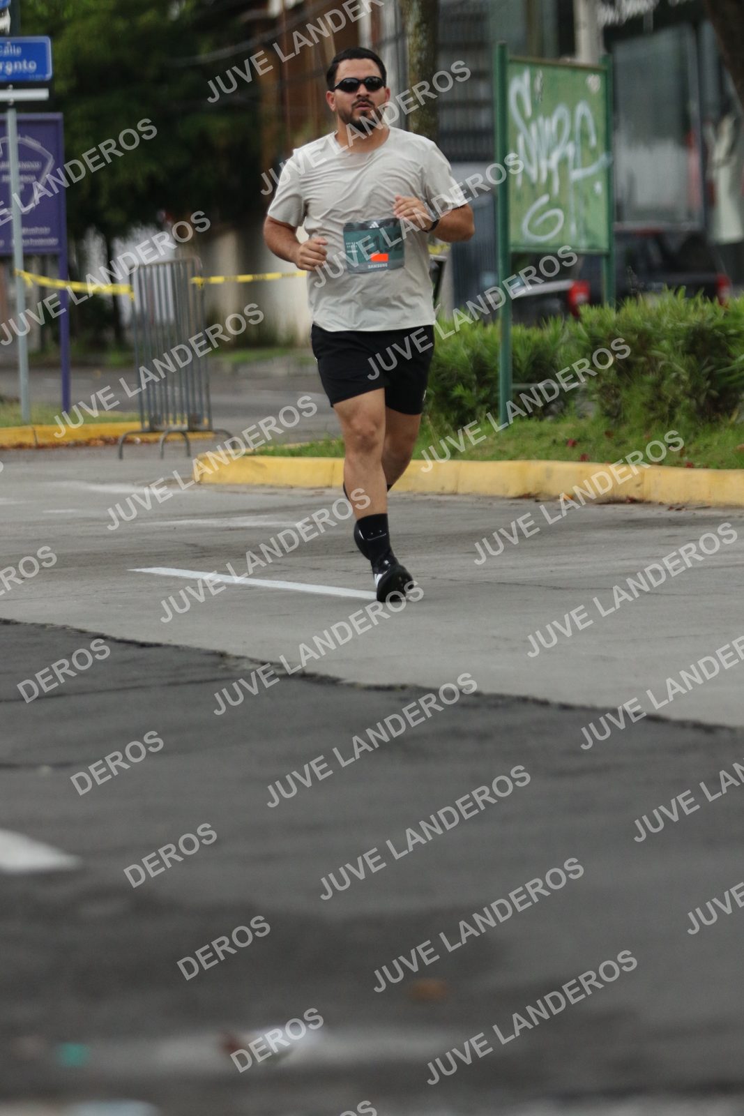 Foto de ADIDAS SPLITS GUADALAJARA 15K / 30K en Av. San Ignacio esquina Av. Ignacio L. Vallarta, Zapopan a las 06:57 · dorsal 1192