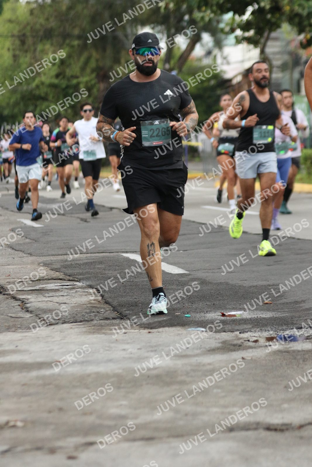 Foto de ADIDAS SPLITS GUADALAJARA 15K / 30K en Av. San Ignacio esquina Av. Ignacio L. Vallarta, Zapopan a las 06:58 · dorsal 2265