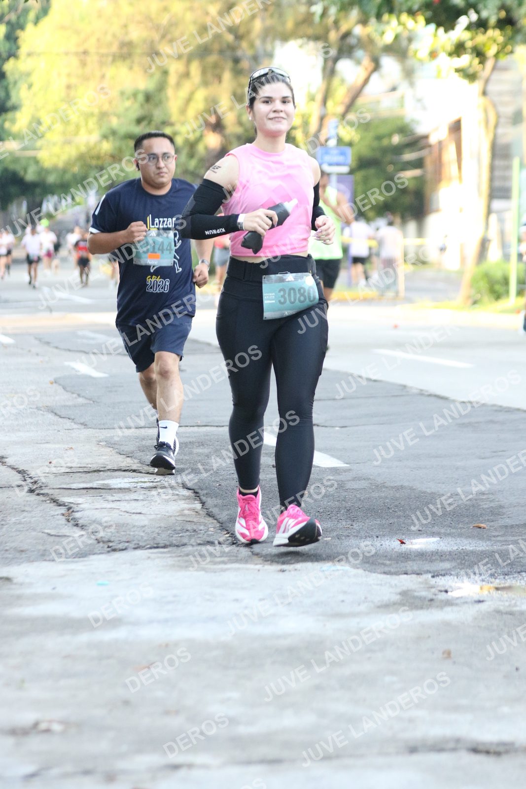 Foto de ADIDAS SPLITS GUADALAJARA 15K / 30K en Av. San Ignacio esquina Av. Ignacio L. Vallarta, Zapopan a las 07:22 · dorsal 3080, 3144