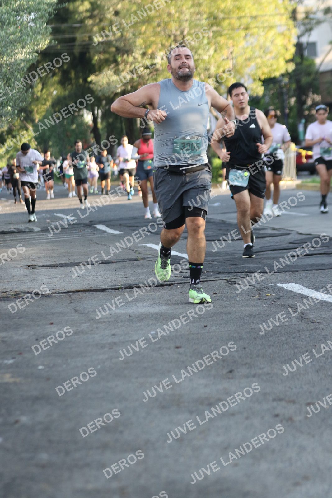 Foto de ADIDAS SPLITS GUADALAJARA 15K / 30K en Av. San Ignacio esquina Av. Ignacio L. Vallarta, Zapopan a las 07:45 · dorsal 3205