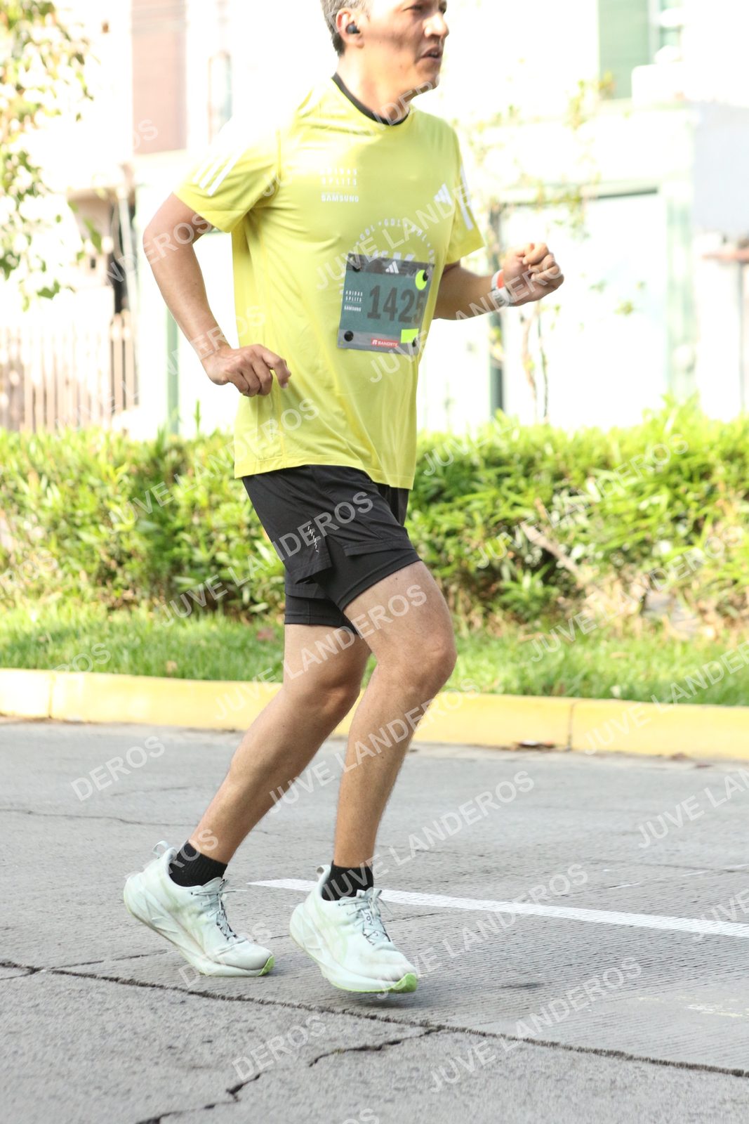 Foto de ADIDAS SPLITS GUADALAJARA 15K / 30K en Av. San Ignacio esquina Av. Ignacio L. Vallarta, Zapopan a las 08:30 · dorsal 1425