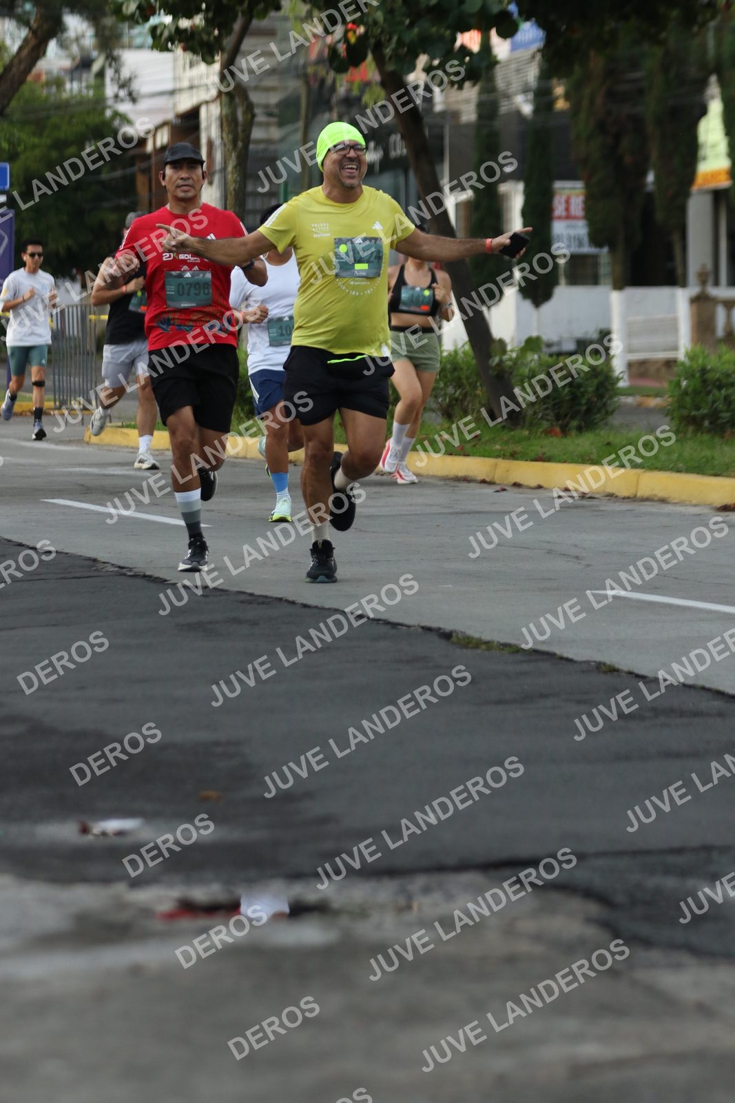 Foto de ADIDAS SPLITS GUADALAJARA 15K / 30K en Av. San Ignacio esquina Av. Ignacio L. Vallarta, Zapopan a las 07:05 · dorsal 796, 3224, 10
