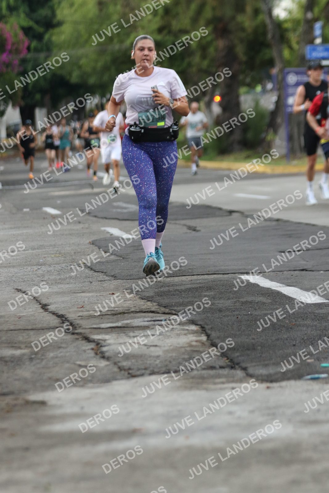 Foto de ADIDAS SPLITS GUADALAJARA 15K / 30K en Av. San Ignacio esquina Av. Ignacio L. Vallarta, Zapopan a las 07:02 · dorsal 1758