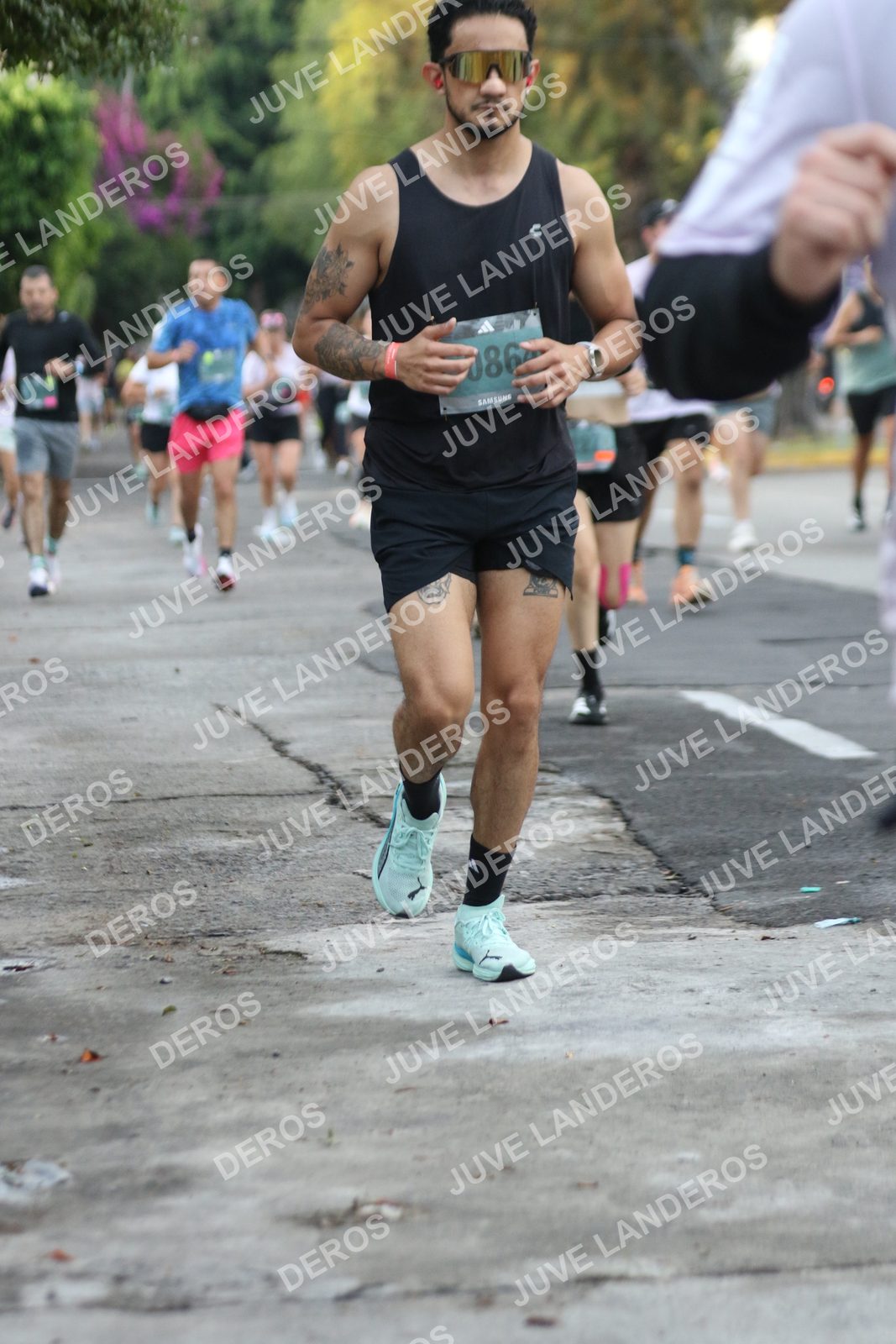 Foto de ADIDAS SPLITS GUADALAJARA 15K / 30K en Av. San Ignacio esquina Av. Ignacio L. Vallarta, Zapopan a las 07:08 · dorsal 86
