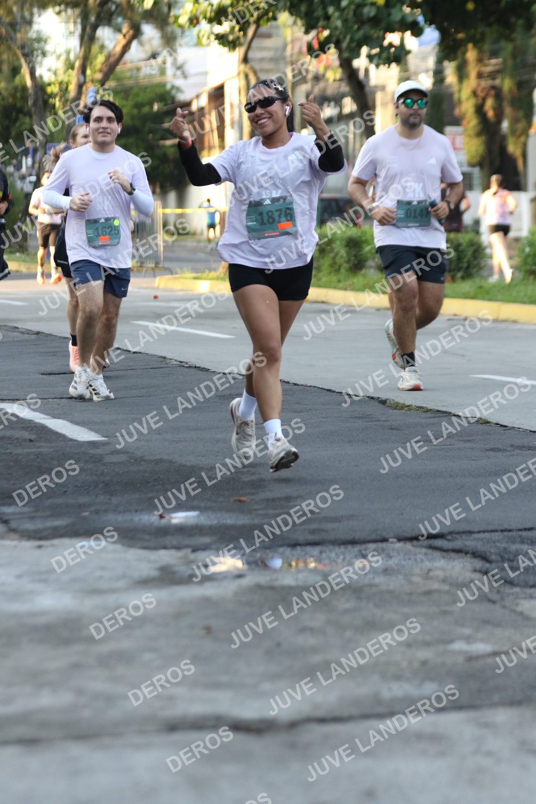 Foto de ADIDAS SPLITS GUADALAJARA 15K / 30K en Av. San Ignacio esquina Av. Ignacio L. Vallarta, Zapopan a las 07:20 · dorsal 1876, 1625
