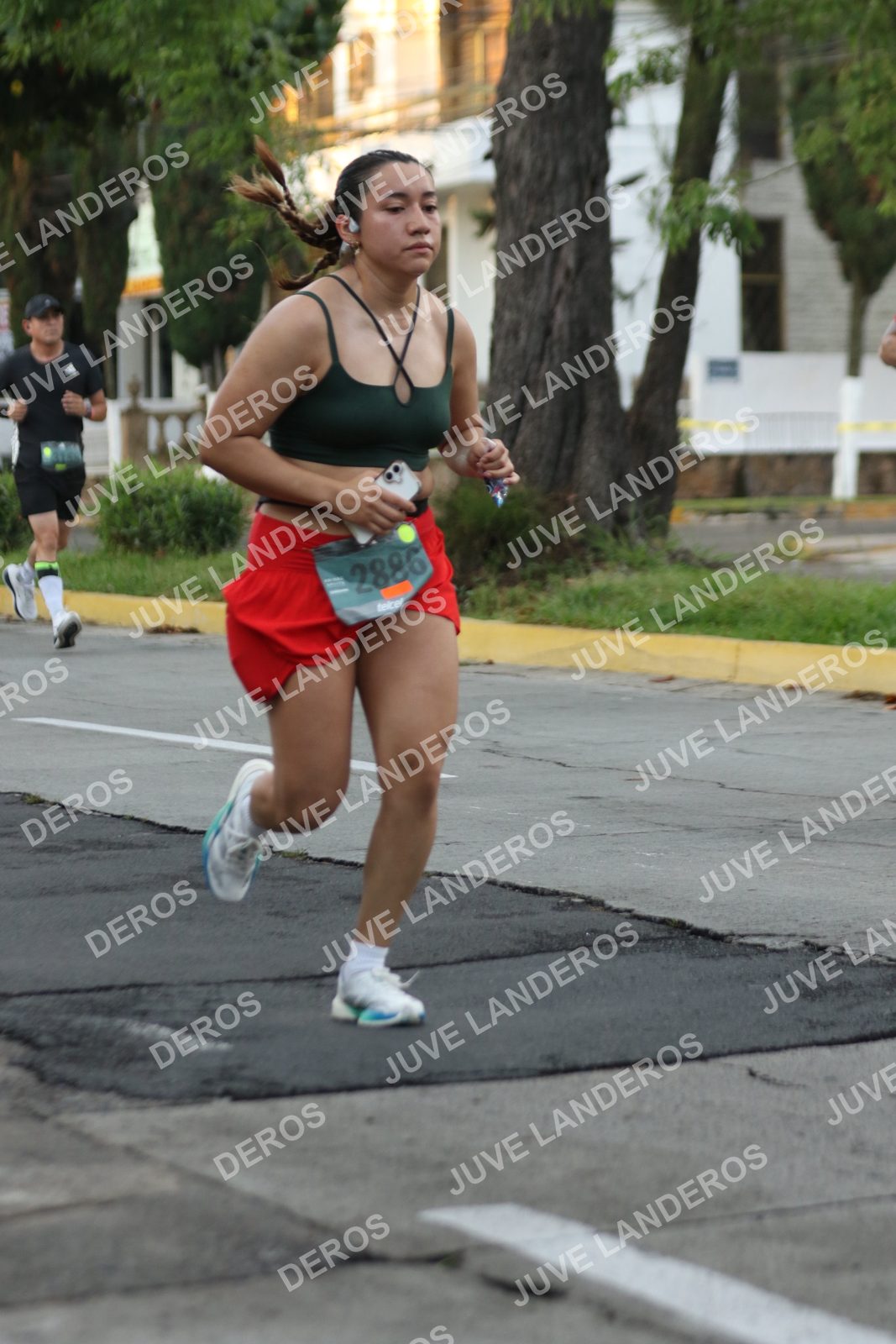 Foto de ADIDAS SPLITS GUADALAJARA 15K / 30K en Av. San Ignacio esquina Av. Ignacio L. Vallarta, Zapopan a las 07:05 · dorsal 2886