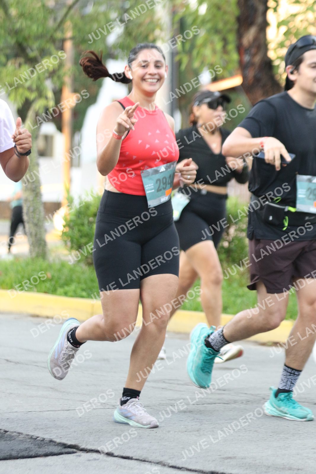 Foto de ADIDAS SPLITS GUADALAJARA 15K / 30K en Av. San Ignacio esquina Av. Ignacio L. Vallarta, Zapopan a las 07:12 · dorsal 294