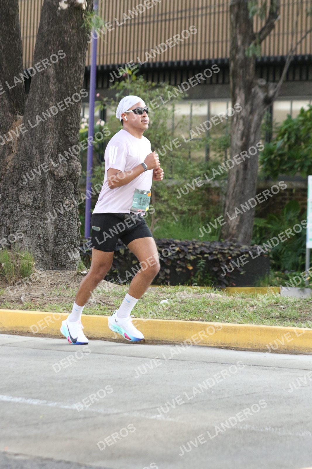 Foto de ADIDAS SPLITS GUADALAJARA 15K / 30K en Av. San Ignacio esquina Av. Ignacio L. Vallarta, Zapopan a las 08:41 · dorsal 1590