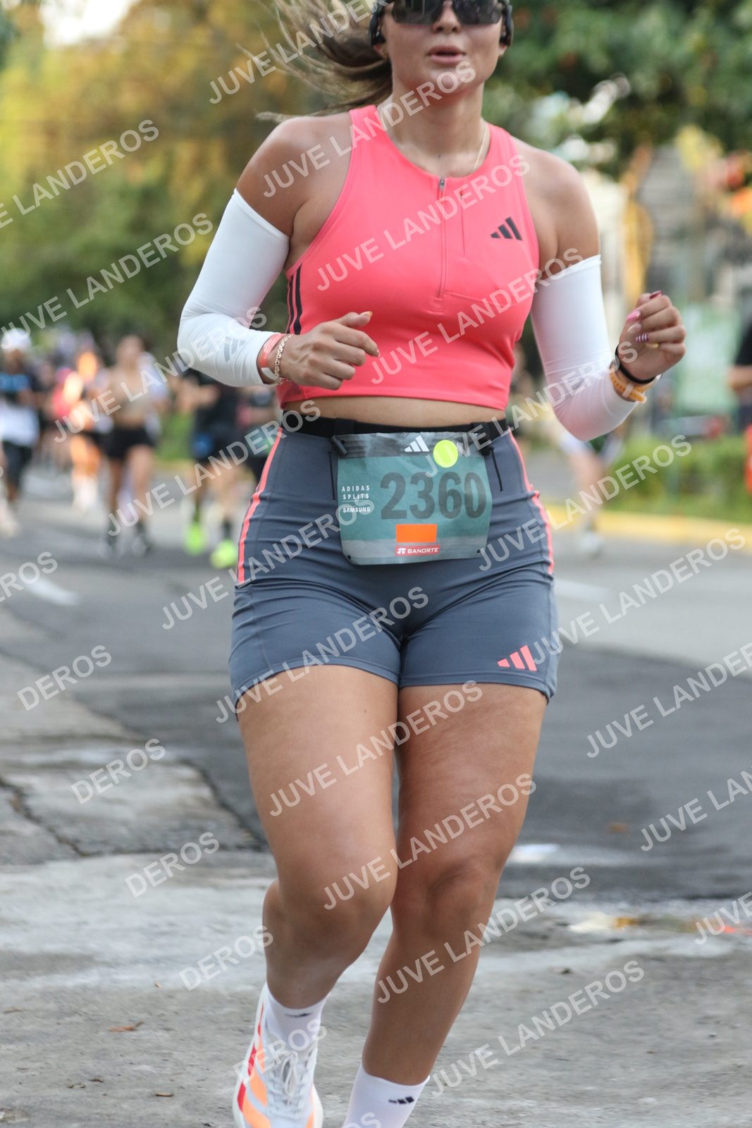 Foto de ADIDAS SPLITS GUADALAJARA 15K / 30K en Av. San Ignacio esquina Av. Ignacio L. Vallarta, Zapopan a las 07:10 · dorsal 2360