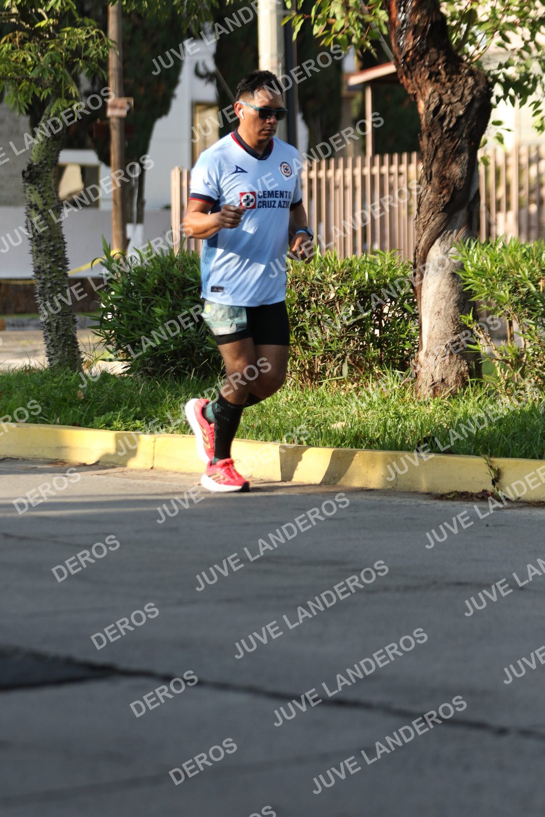 Foto de ADIDAS SPLITS GUADALAJARA 15K / 30K en Av. San Ignacio esquina Av. Ignacio L. Vallarta, Zapopan a las 08:20