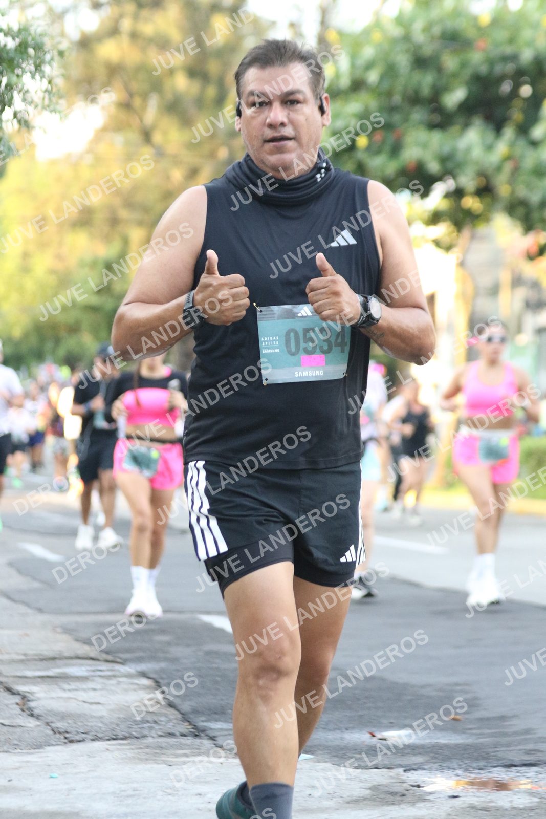 Foto de ADIDAS SPLITS GUADALAJARA 15K / 30K en Av. San Ignacio esquina Av. Ignacio L. Vallarta, Zapopan a las 07:16 · dorsal 534