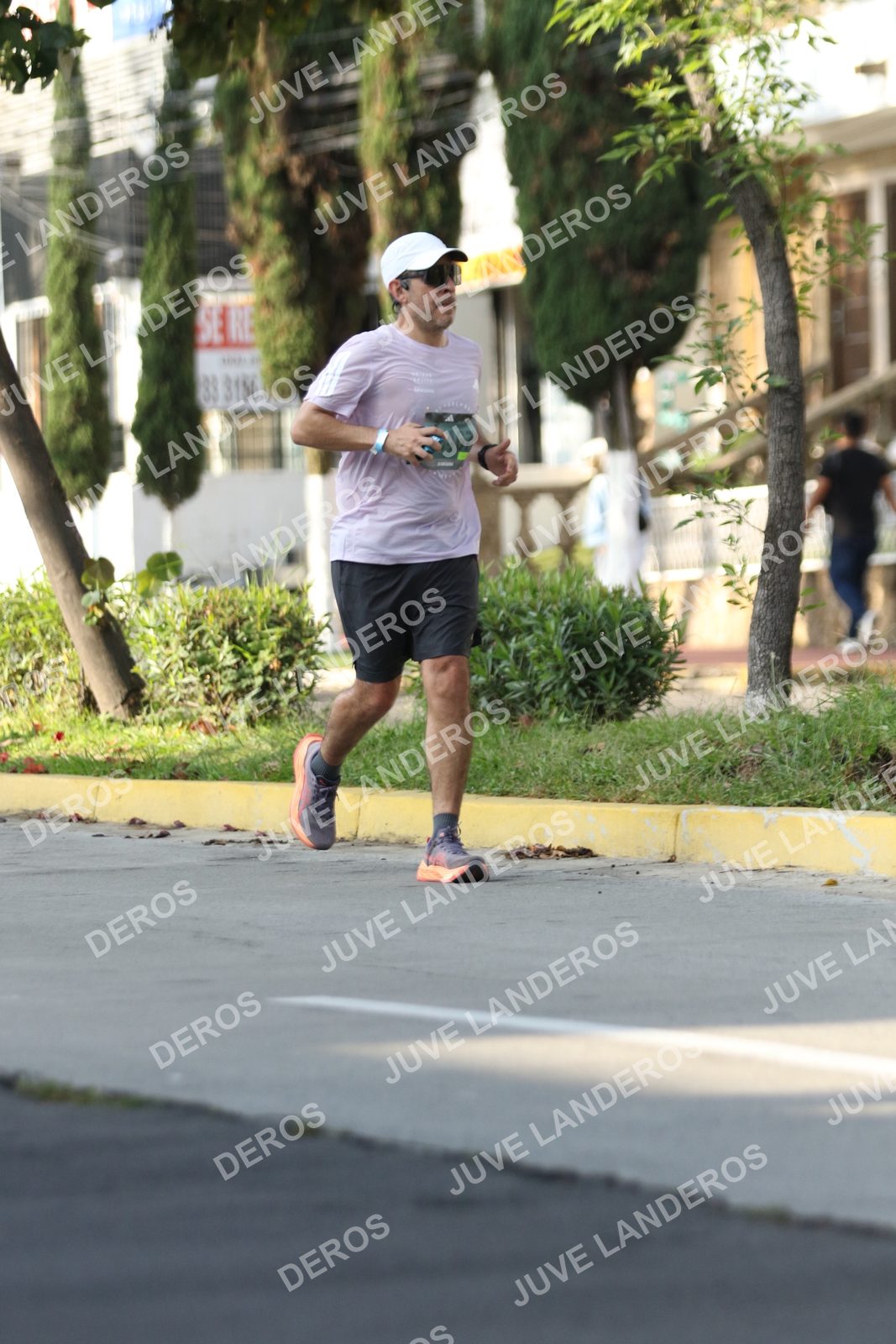 Foto de ADIDAS SPLITS GUADALAJARA 15K / 30K en Av. San Ignacio esquina Av. Ignacio L. Vallarta, Zapopan a las 08:27 · dorsal 467, 3150