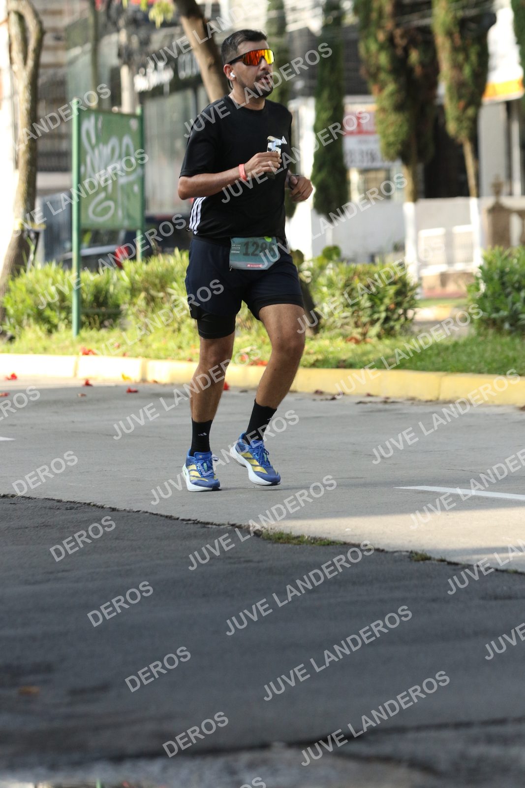Foto de ADIDAS SPLITS GUADALAJARA 15K / 30K en Av. San Ignacio esquina Av. Ignacio L. Vallarta, Zapopan a las 08:30 · dorsal 1288