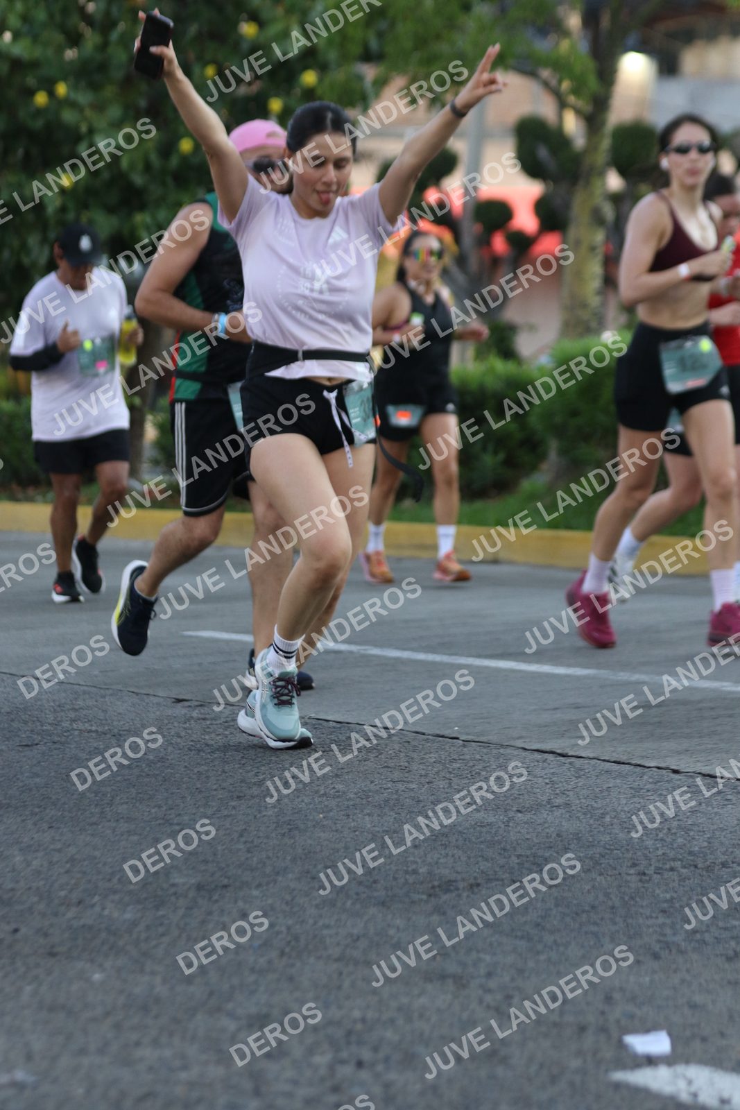 Foto de ADIDAS SPLITS GUADALAJARA 15K / 30K en Av. San Ignacio esquina Av. Ignacio L. Vallarta, Zapopan a las 07:36