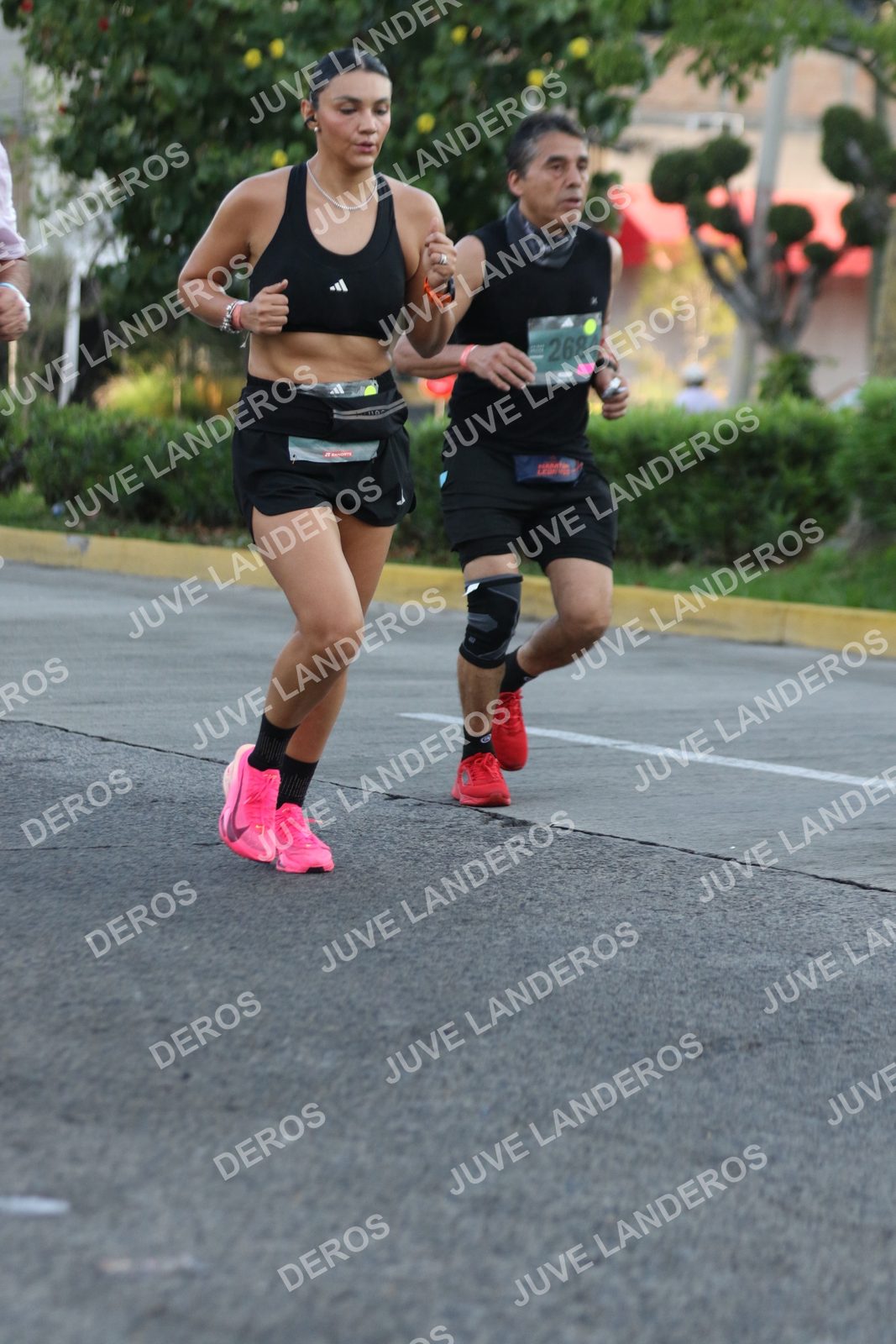Foto de ADIDAS SPLITS GUADALAJARA 15K / 30K en Av. San Ignacio esquina Av. Ignacio L. Vallarta, Zapopan a las 07:34 · dorsal 2684