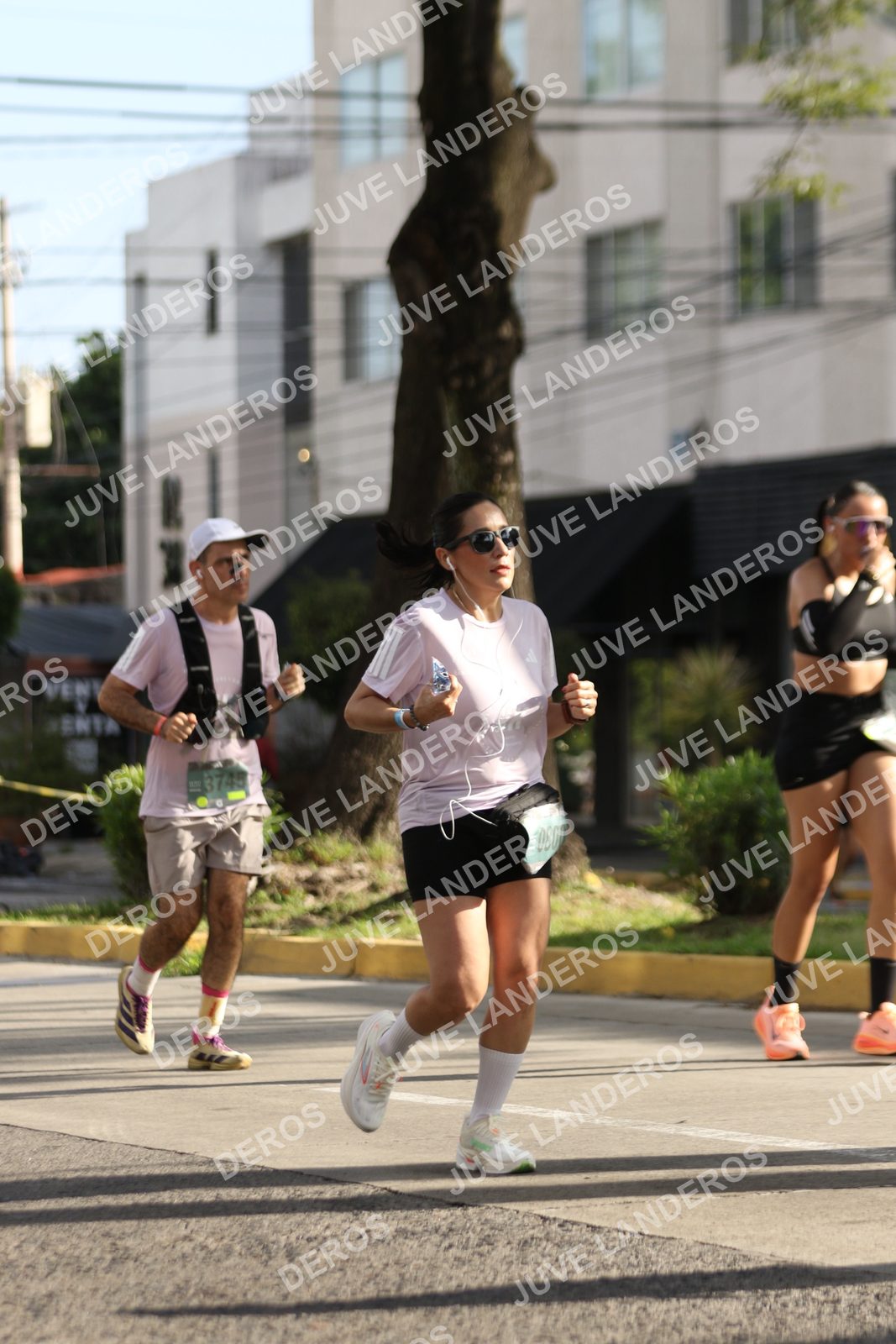 Foto de ADIDAS SPLITS GUADALAJARA 15K / 30K en Av. San Ignacio esquina Av. Ignacio L. Vallarta, Zapopan a las 08:59