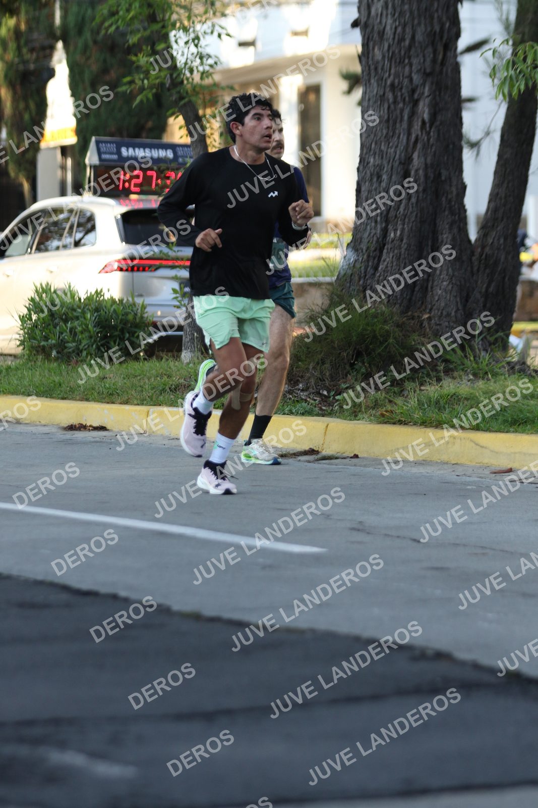 Foto de ADIDAS SPLITS GUADALAJARA 15K / 30K en Av. San Ignacio esquina Av. Ignacio L. Vallarta, Zapopan a las 07:57