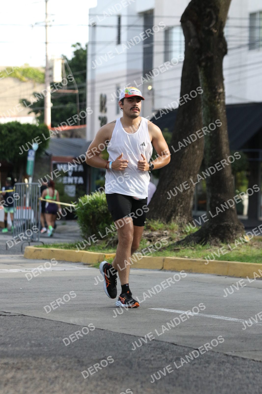 Foto de ADIDAS SPLITS GUADALAJARA 15K / 30K en Av. San Ignacio esquina Av. Ignacio L. Vallarta, Zapopan a las 08:43