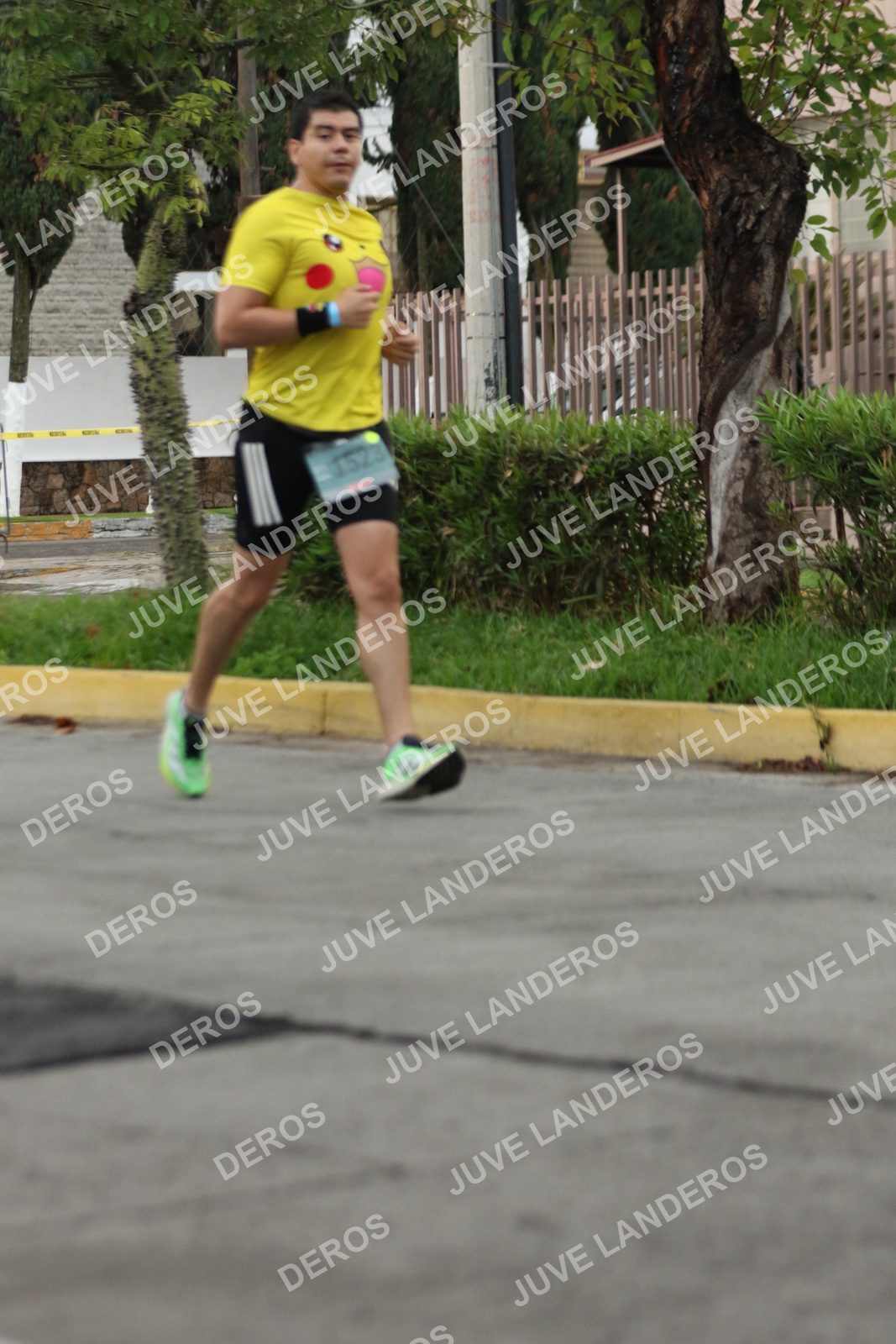 Foto de ADIDAS SPLITS GUADALAJARA 15K / 30K en Av. San Ignacio esquina Av. Ignacio L. Vallarta, Zapopan a las 06:55 · dorsal 1523