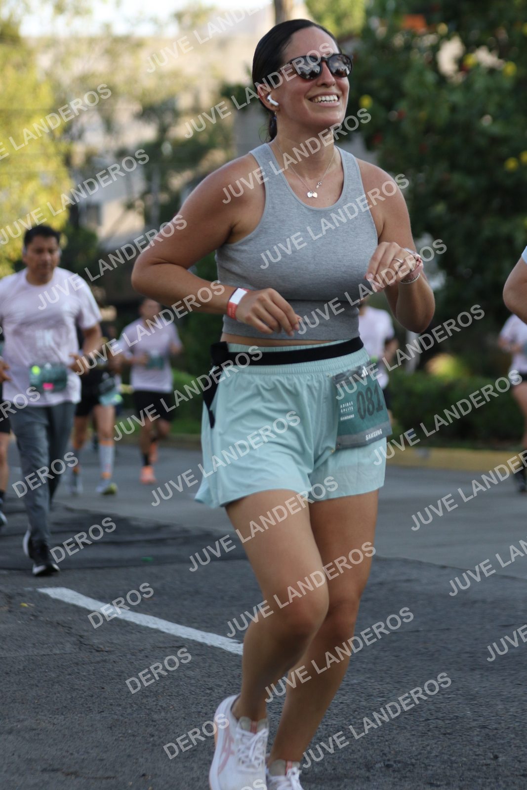 Foto de ADIDAS SPLITS GUADALAJARA 15K / 30K en Av. San Ignacio esquina Av. Ignacio L. Vallarta, Zapopan a las 07:42 · dorsal 81