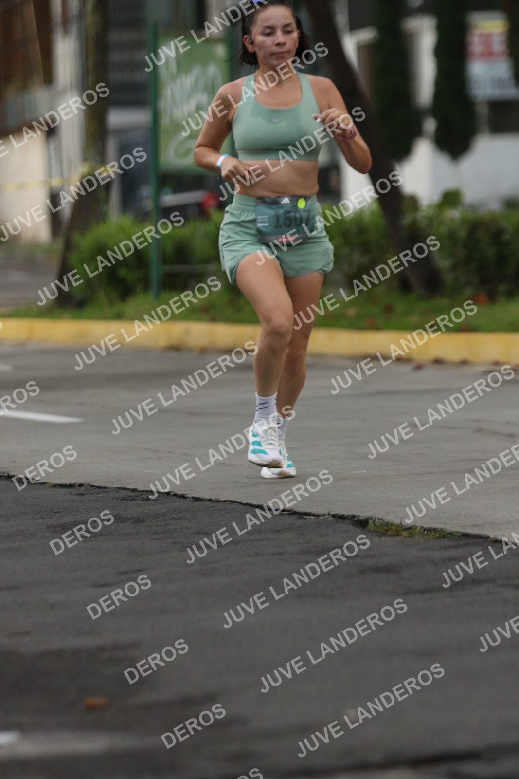 Foto de ADIDAS SPLITS GUADALAJARA 15K / 30K en Av. San Ignacio esquina Av. Ignacio L. Vallarta, Zapopan a las 06:53 · dorsal 1507