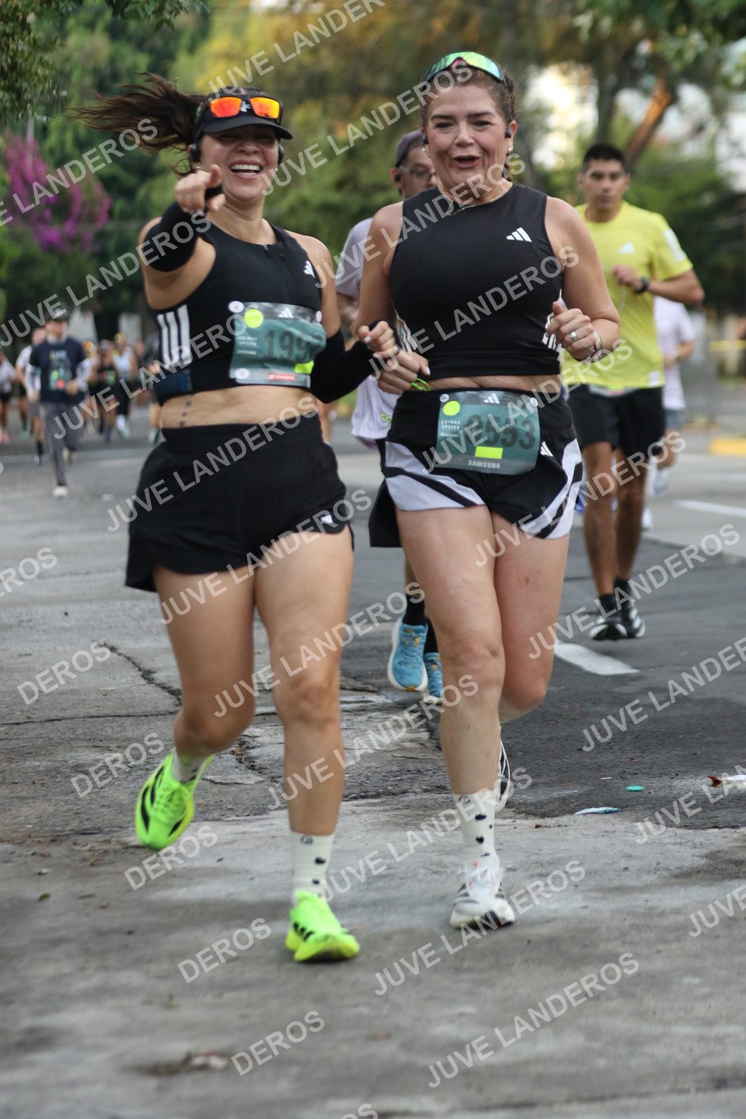 Foto de ADIDAS SPLITS GUADALAJARA 15K / 30K en Av. San Ignacio esquina Av. Ignacio L. Vallarta, Zapopan a las 07:06 · dorsal 553, 199