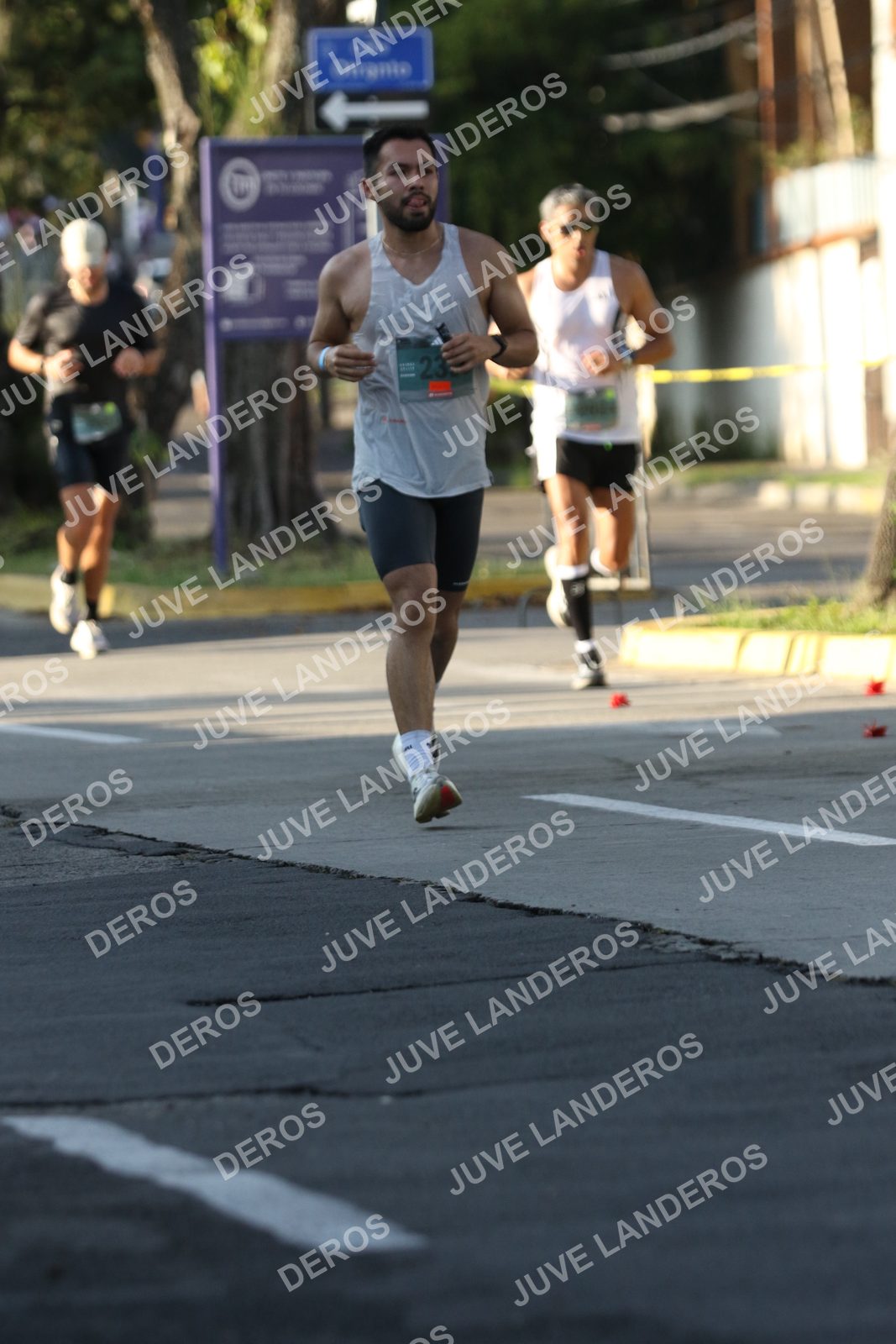 Foto de ADIDAS SPLITS GUADALAJARA 15K / 30K en Av. San Ignacio esquina Av. Ignacio L. Vallarta, Zapopan a las 08:03 · dorsal 23