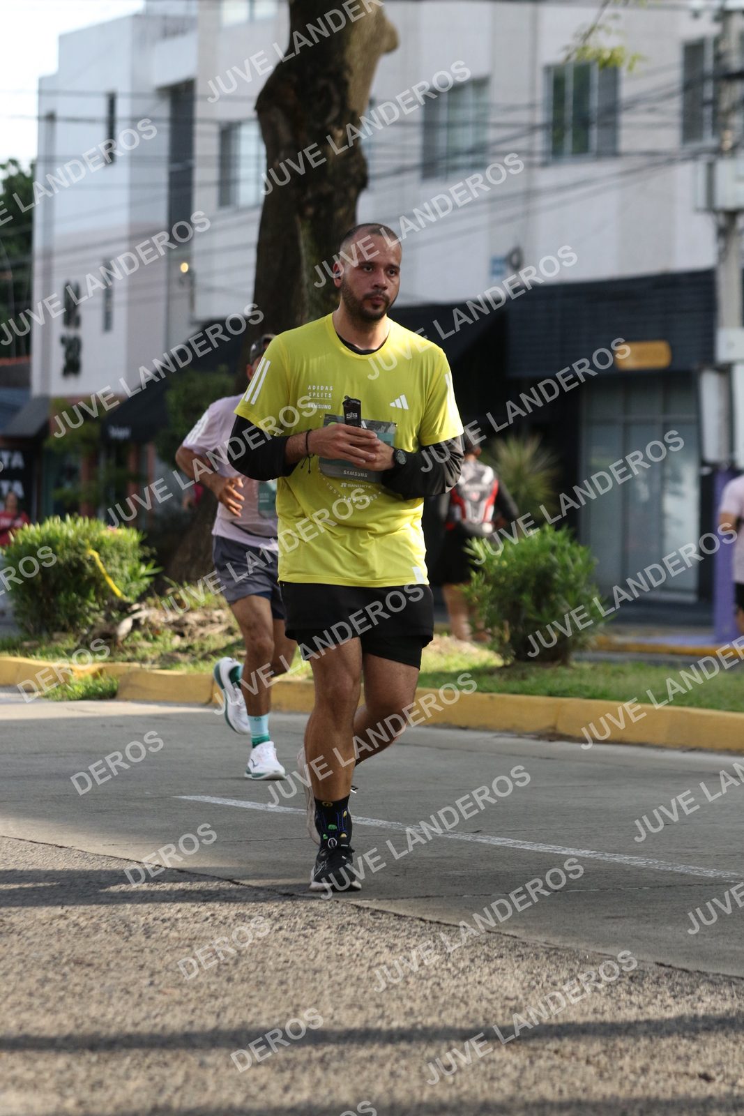 Foto de ADIDAS SPLITS GUADALAJARA 15K / 30K en Av. San Ignacio esquina Av. Ignacio L. Vallarta, Zapopan a las 08:47