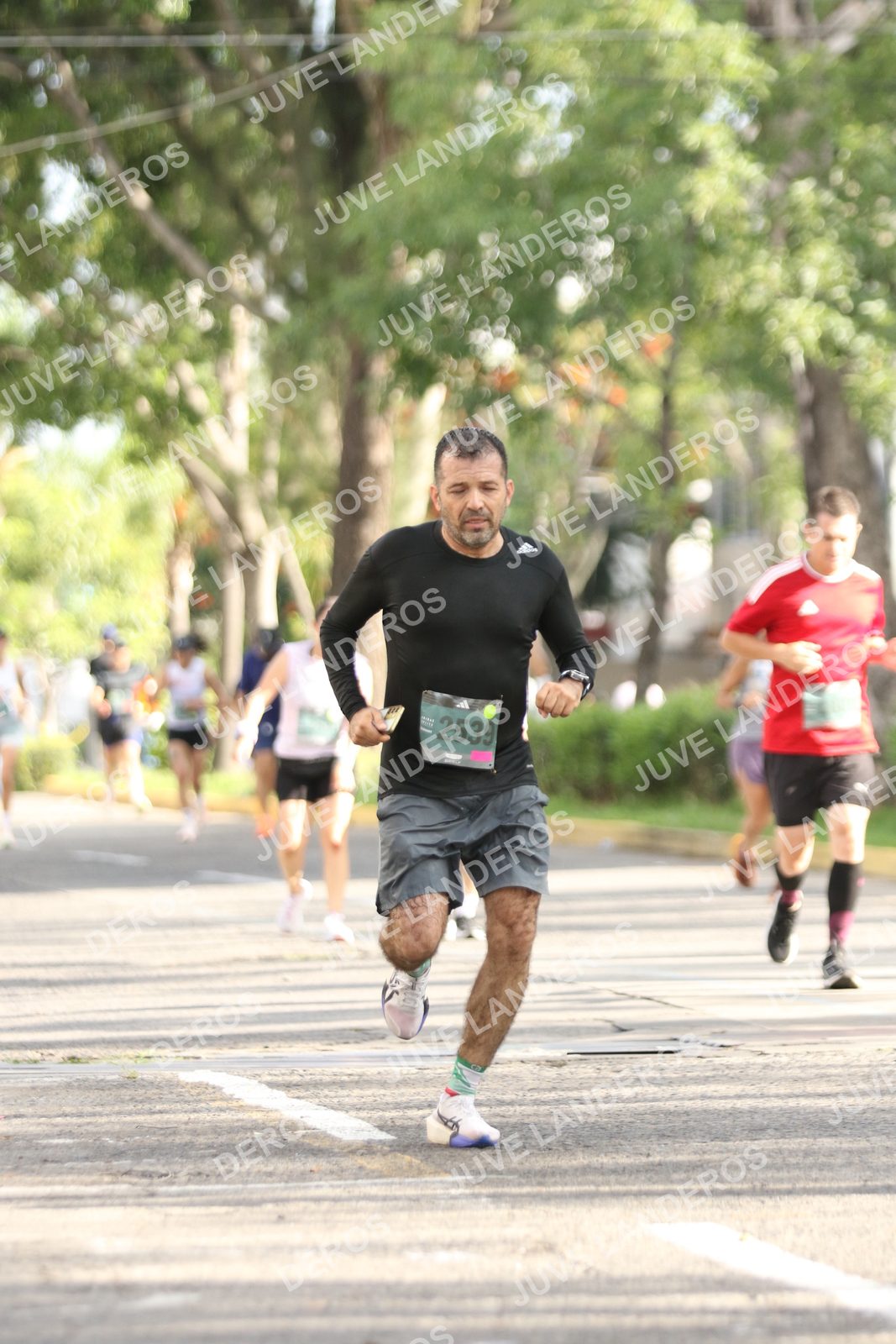 Foto de ADIDAS SPLITS GUADALAJARA 15K / 30K en Av. San Ignacio esquina Av. Ignacio L. Vallarta, Zapopan a las 09:00 · dorsal 2539