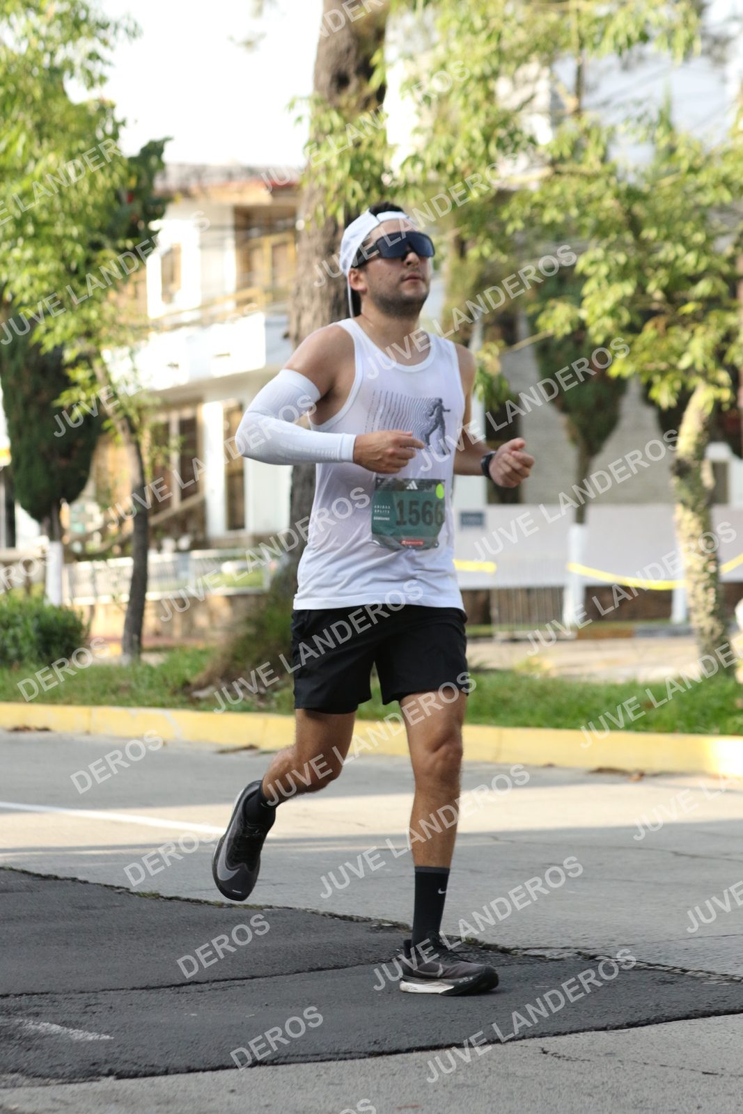 Foto de ADIDAS SPLITS GUADALAJARA 15K / 30K en Av. San Ignacio esquina Av. Ignacio L. Vallarta, Zapopan a las 08:32 · dorsal 1566