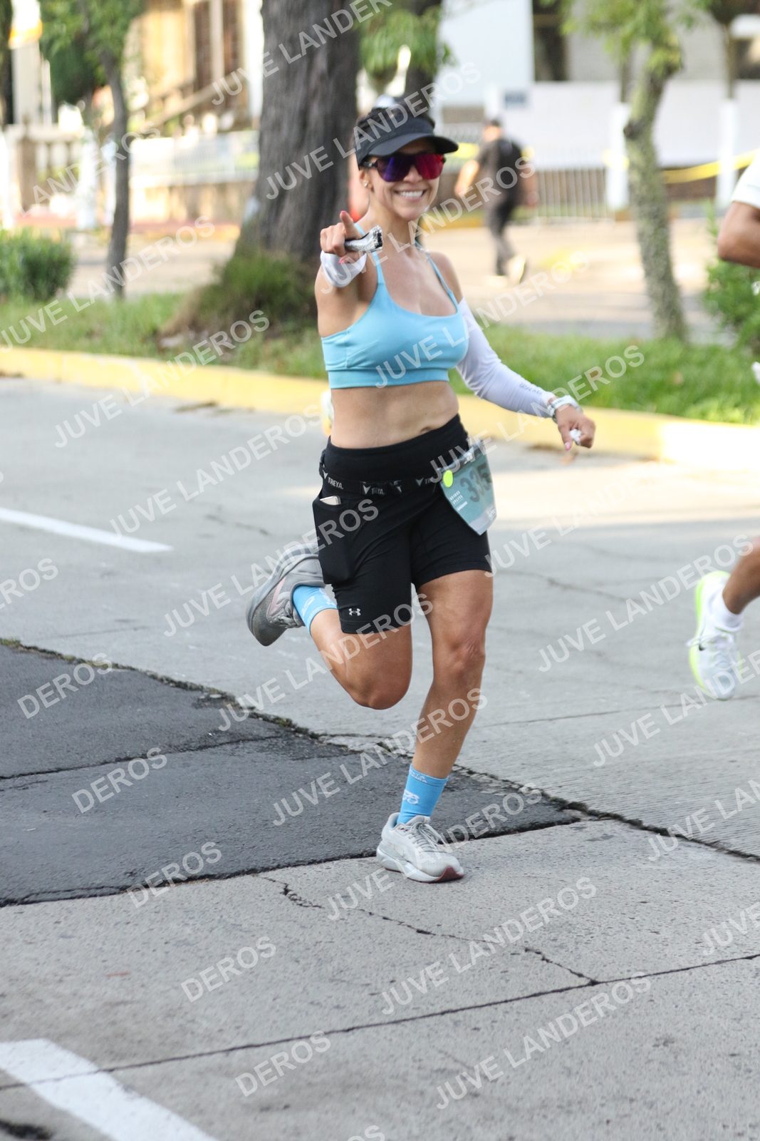 Foto de ADIDAS SPLITS GUADALAJARA 15K / 30K en Av. San Ignacio esquina Av. Ignacio L. Vallarta, Zapopan a las 08:17 · dorsal 335