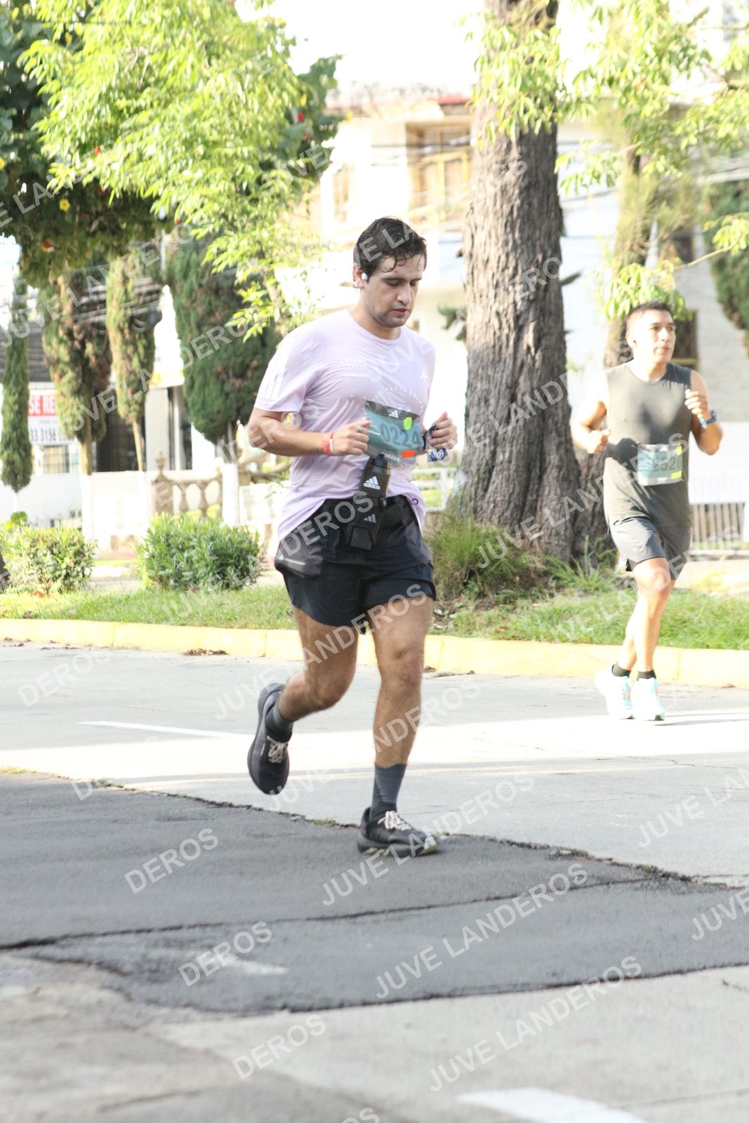 Foto de ADIDAS SPLITS GUADALAJARA 15K / 30K en Av. San Ignacio esquina Av. Ignacio L. Vallarta, Zapopan a las 08:32 · dorsal 224, 2520