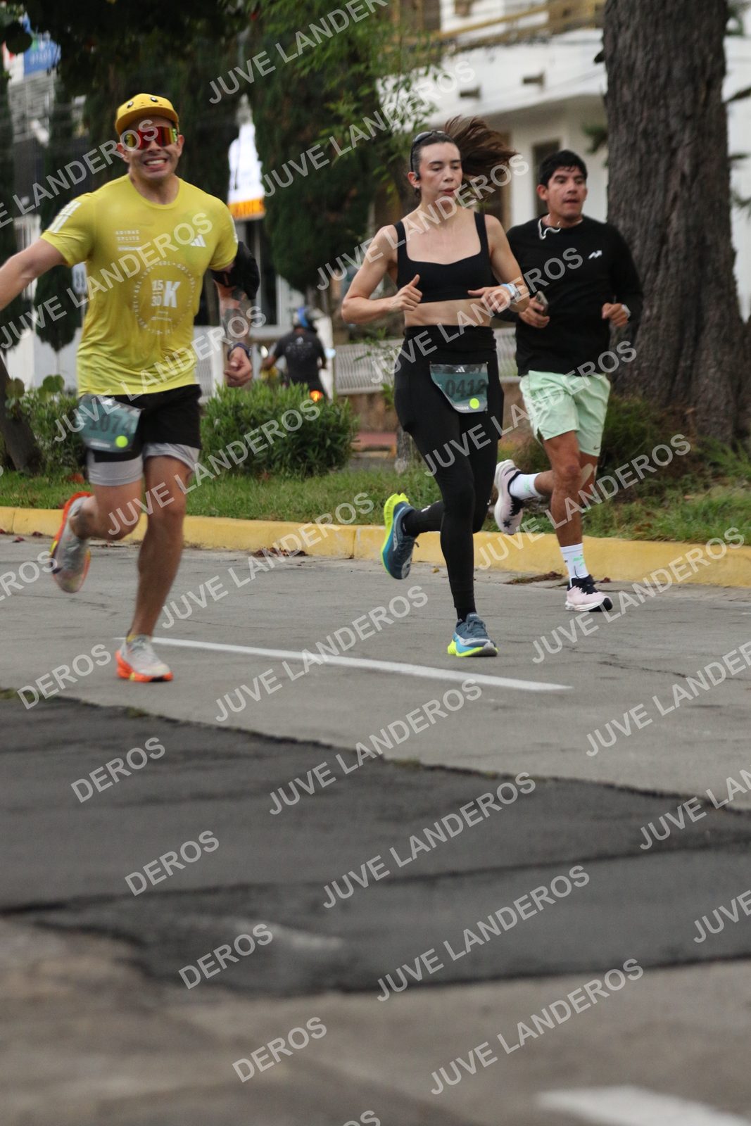 Foto de ADIDAS SPLITS GUADALAJARA 15K / 30K en Av. San Ignacio esquina Av. Ignacio L. Vallarta, Zapopan a las 06:51 · dorsal 1074