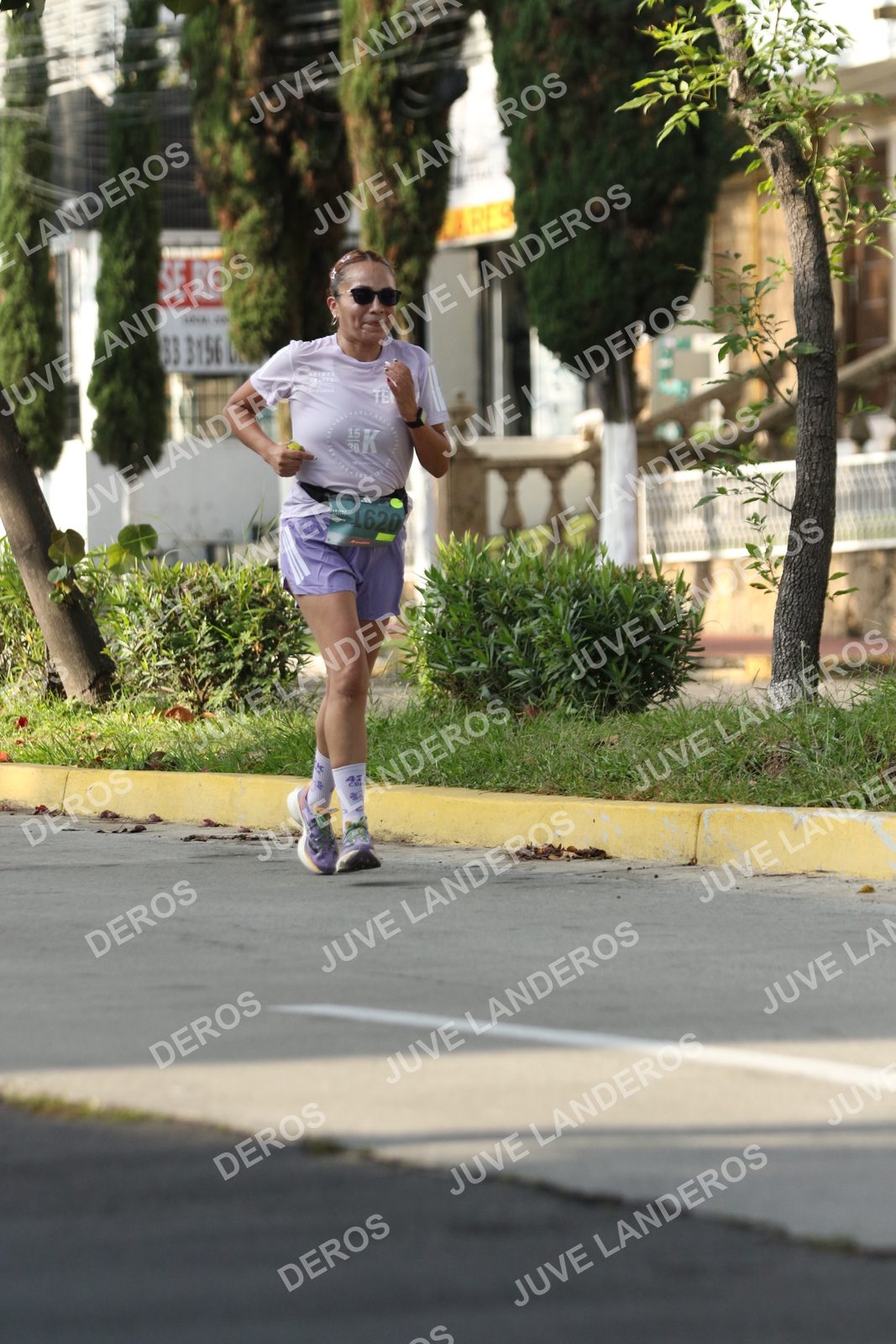 Foto de ADIDAS SPLITS GUADALAJARA 15K / 30K en Av. San Ignacio esquina Av. Ignacio L. Vallarta, Zapopan a las 08:31 · dorsal 1620, 3156, 42