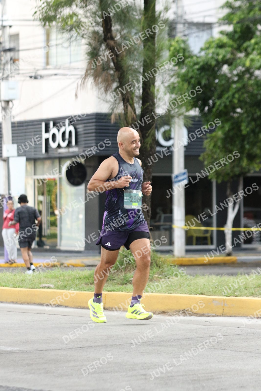 Foto de ADIDAS SPLITS GUADALAJARA 15K / 30K en Av. San Ignacio esquina Av. Ignacio L. Vallarta, Zapopan a las 08:57
