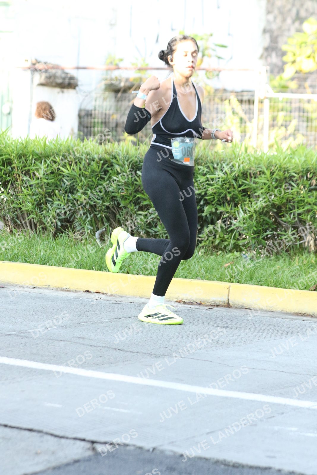 Foto de ADIDAS SPLITS GUADALAJARA 15K / 30K en Av. San Ignacio esquina Av. Ignacio L. Vallarta, Zapopan a las 08:07 · dorsal 60