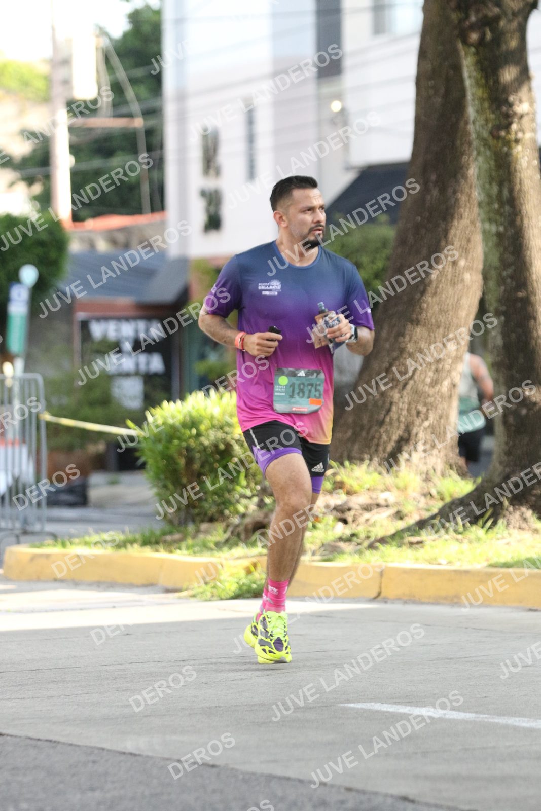 Foto de ADIDAS SPLITS GUADALAJARA 15K / 30K en Av. San Ignacio esquina Av. Ignacio L. Vallarta, Zapopan a las 08:41 · dorsal 1875