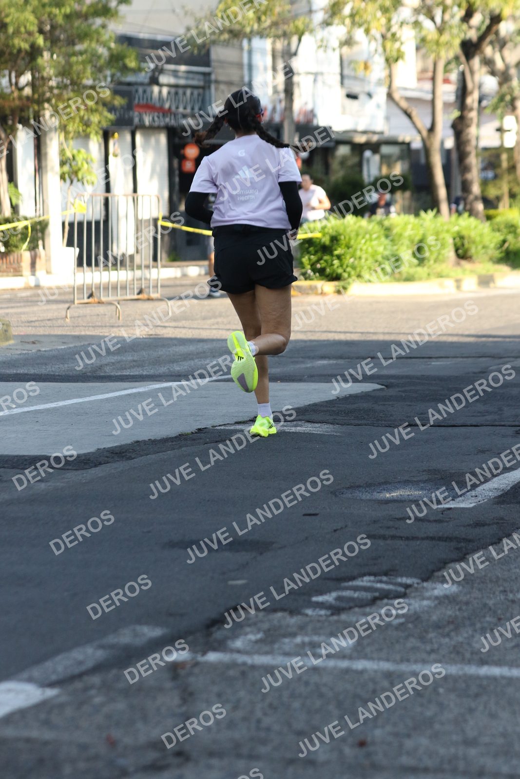 Foto de ADIDAS SPLITS GUADALAJARA 15K / 30K en Av. San Ignacio esquina Av. Ignacio L. Vallarta, Zapopan a las 08:04