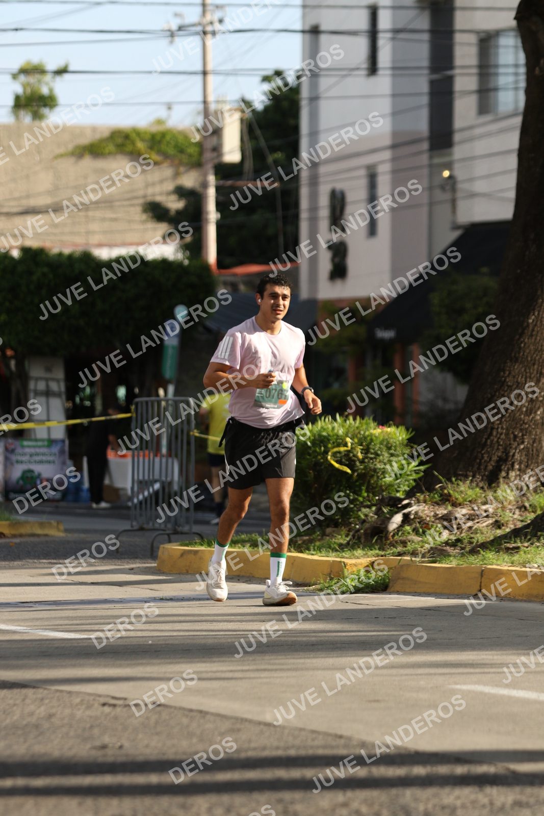 Foto de ADIDAS SPLITS GUADALAJARA 15K / 30K en Av. San Ignacio esquina Av. Ignacio L. Vallarta, Zapopan a las 08:56