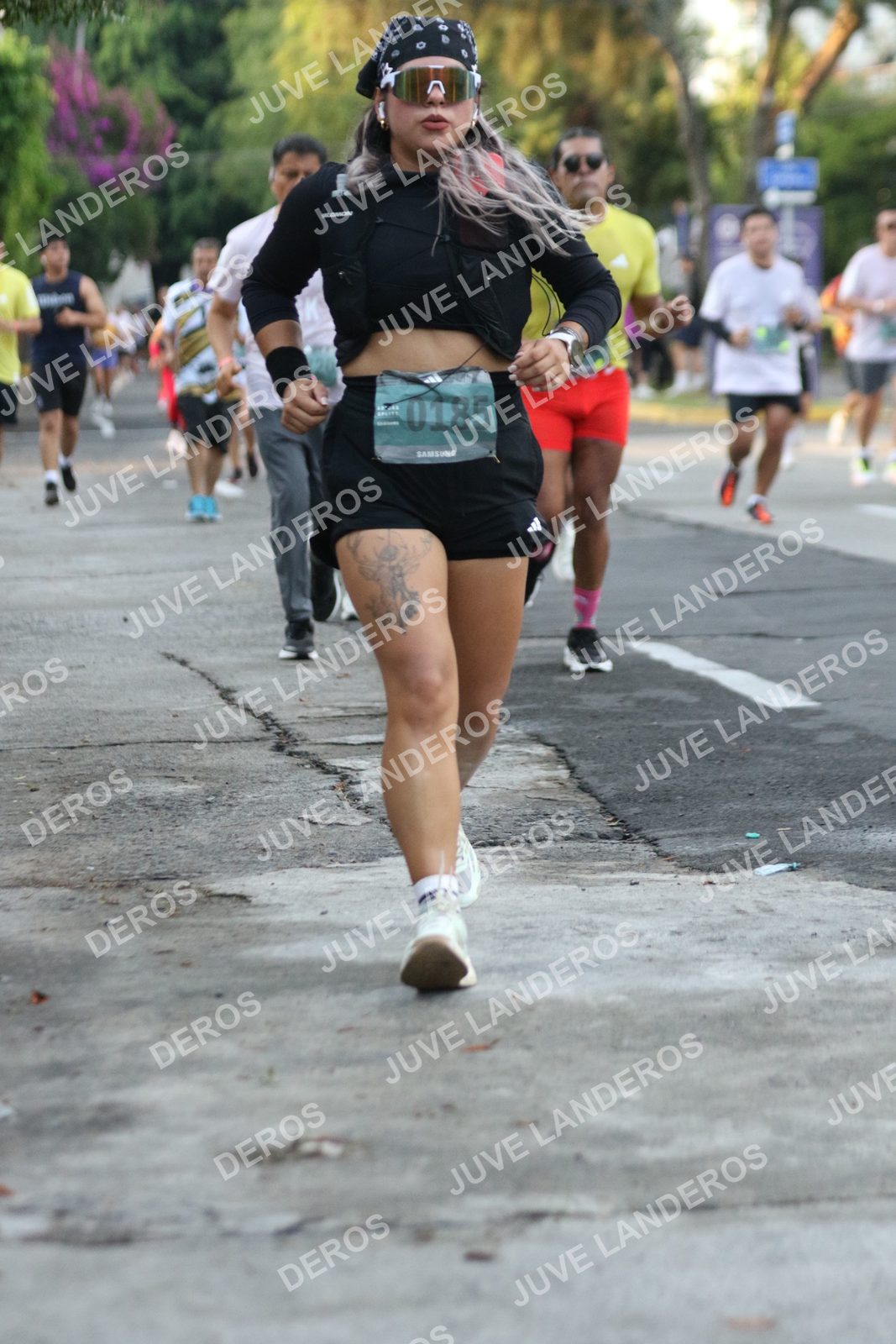 Foto de ADIDAS SPLITS GUADALAJARA 15K / 30K en Av. San Ignacio esquina Av. Ignacio L. Vallarta, Zapopan a las 07:11 · dorsal 185