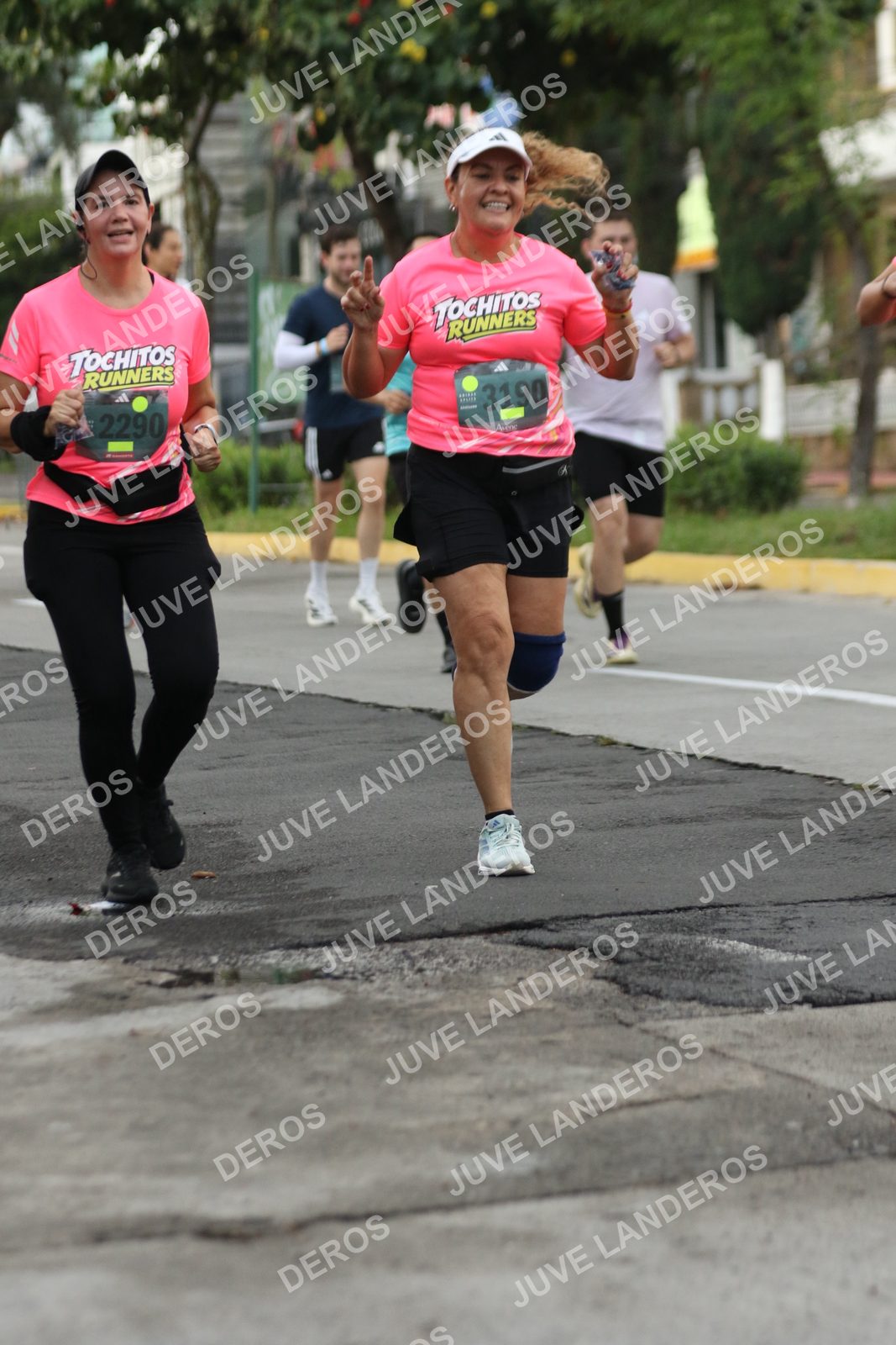 Foto de ADIDAS SPLITS GUADALAJARA 15K / 30K en Av. San Ignacio esquina Av. Ignacio L. Vallarta, Zapopan a las 06:59 · dorsal 2290, 3190