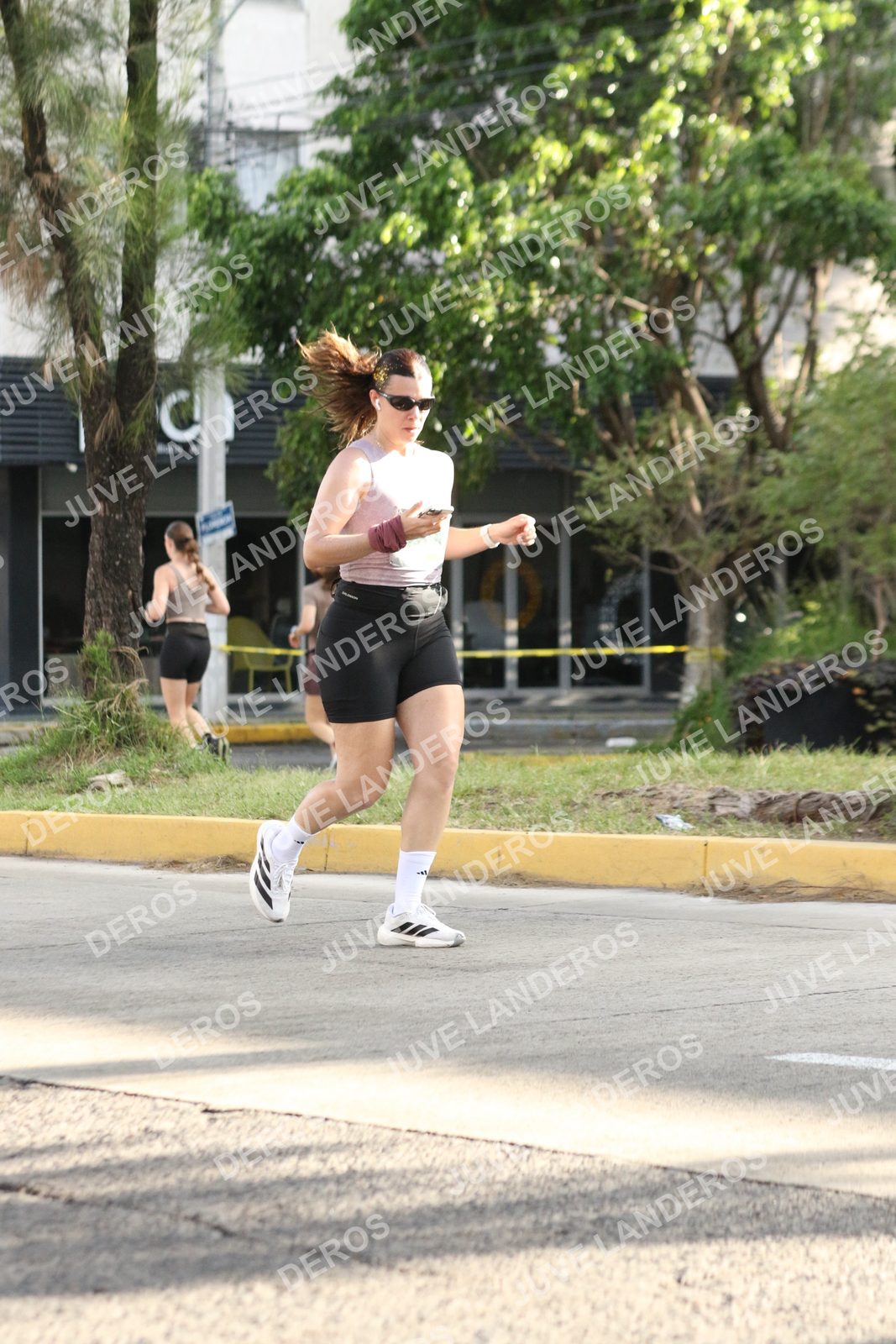 Foto de ADIDAS SPLITS GUADALAJARA 15K / 30K en Av. San Ignacio esquina Av. Ignacio L. Vallarta, Zapopan a las 08:50