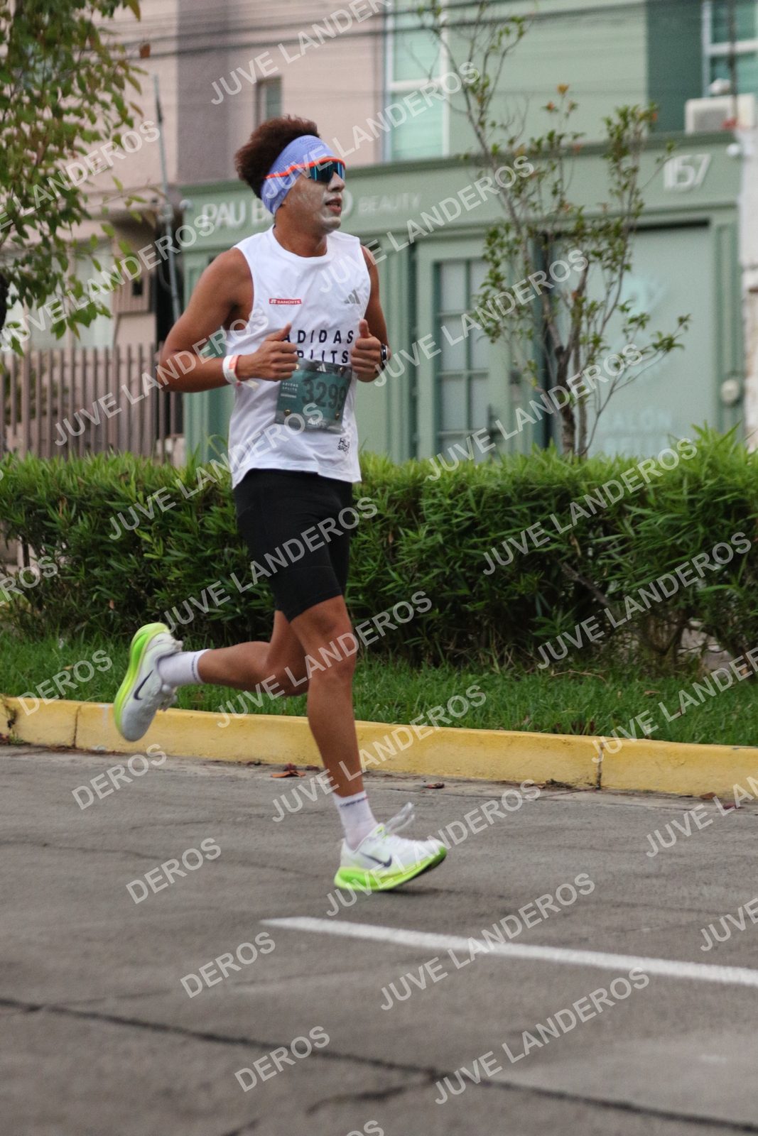 Foto de ADIDAS SPLITS GUADALAJARA 15K / 30K en Av. San Ignacio esquina Av. Ignacio L. Vallarta, Zapopan a las 06:47 · dorsal 3299