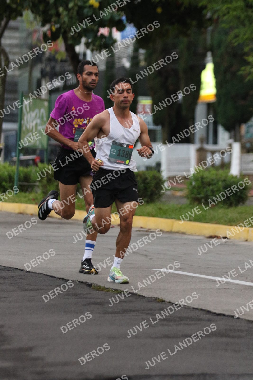 Foto de ADIDAS SPLITS GUADALAJARA 15K / 30K en Av. San Ignacio esquina Av. Ignacio L. Vallarta, Zapopan a las 06:46 · dorsal 1386